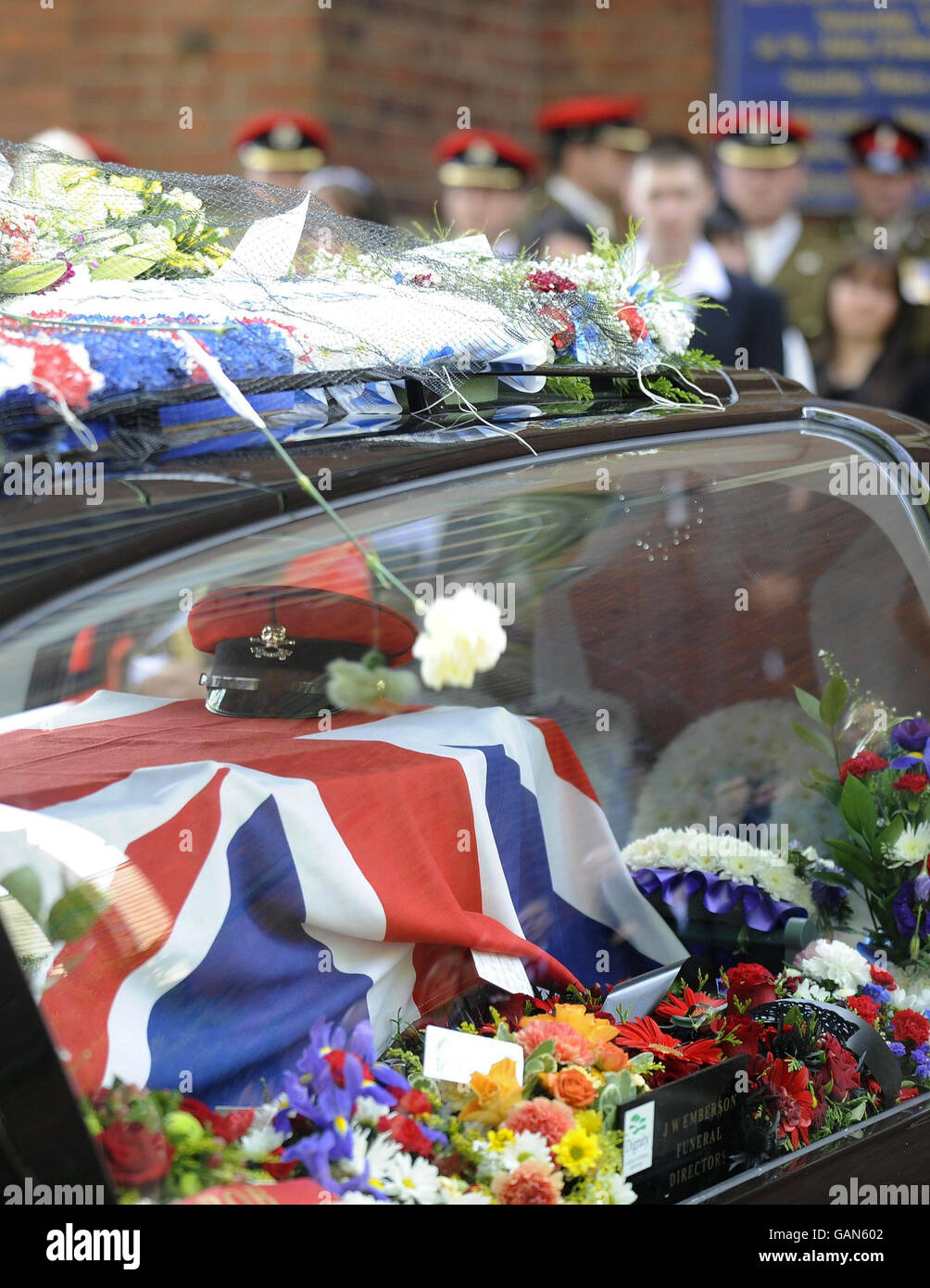 Das Begräbnis des Soldaten Robert Pearson, der von einer Mine in Afghanistan getötet wurde, findet in Grimsby statt. Stockfoto