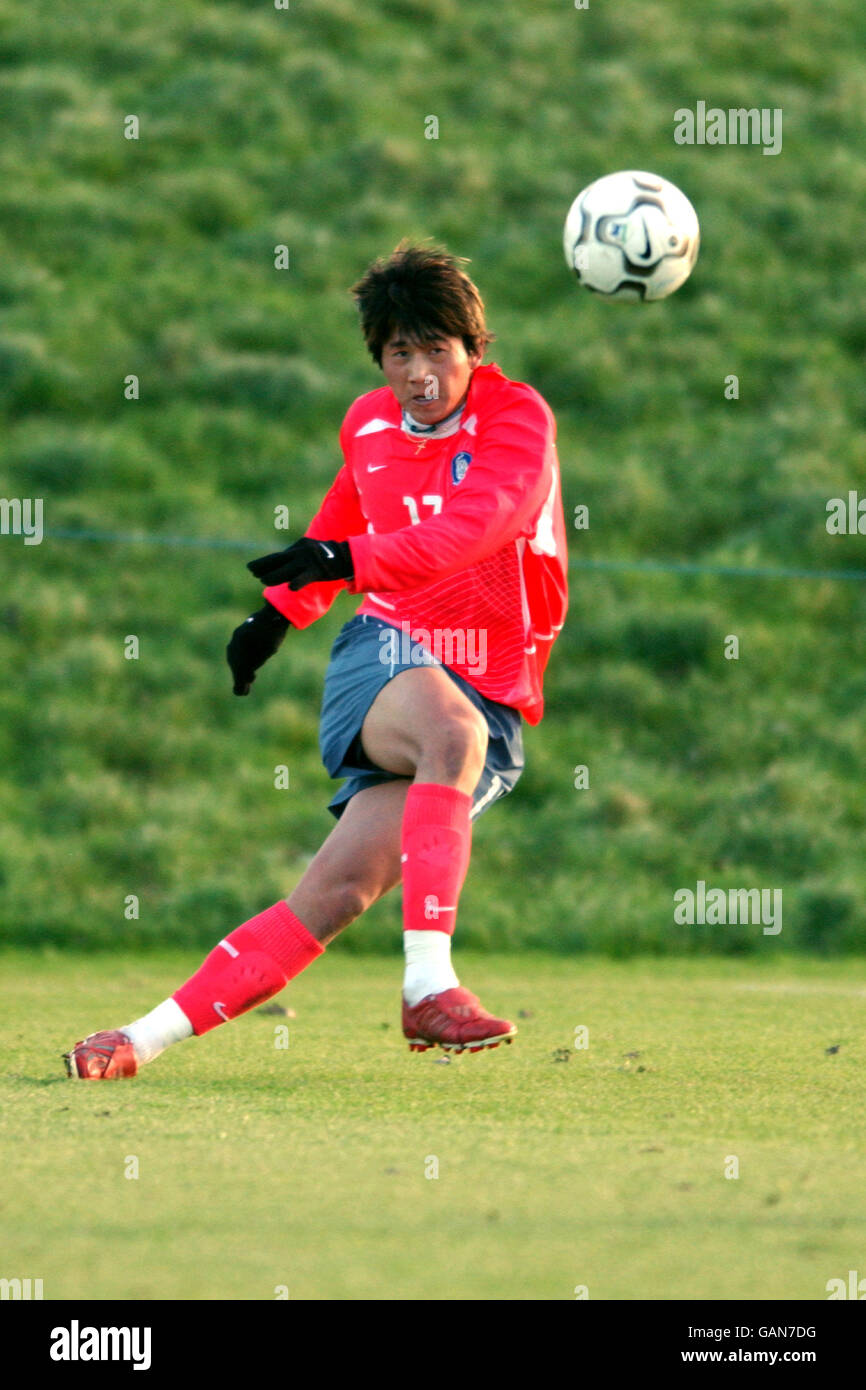 Fußball - freundlich - Nottingham Forest Academy / Korea unter 21 Jahren. You-Hwan Lim, Korea Stockfoto