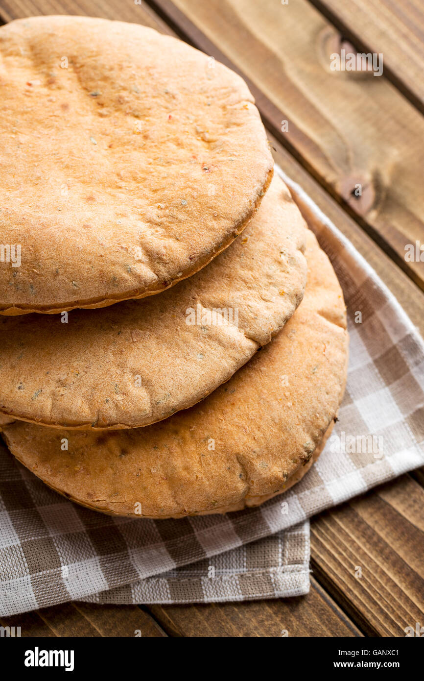 Pitta Fladenbrot Stockfotos und -bilder Kaufen - Alamy