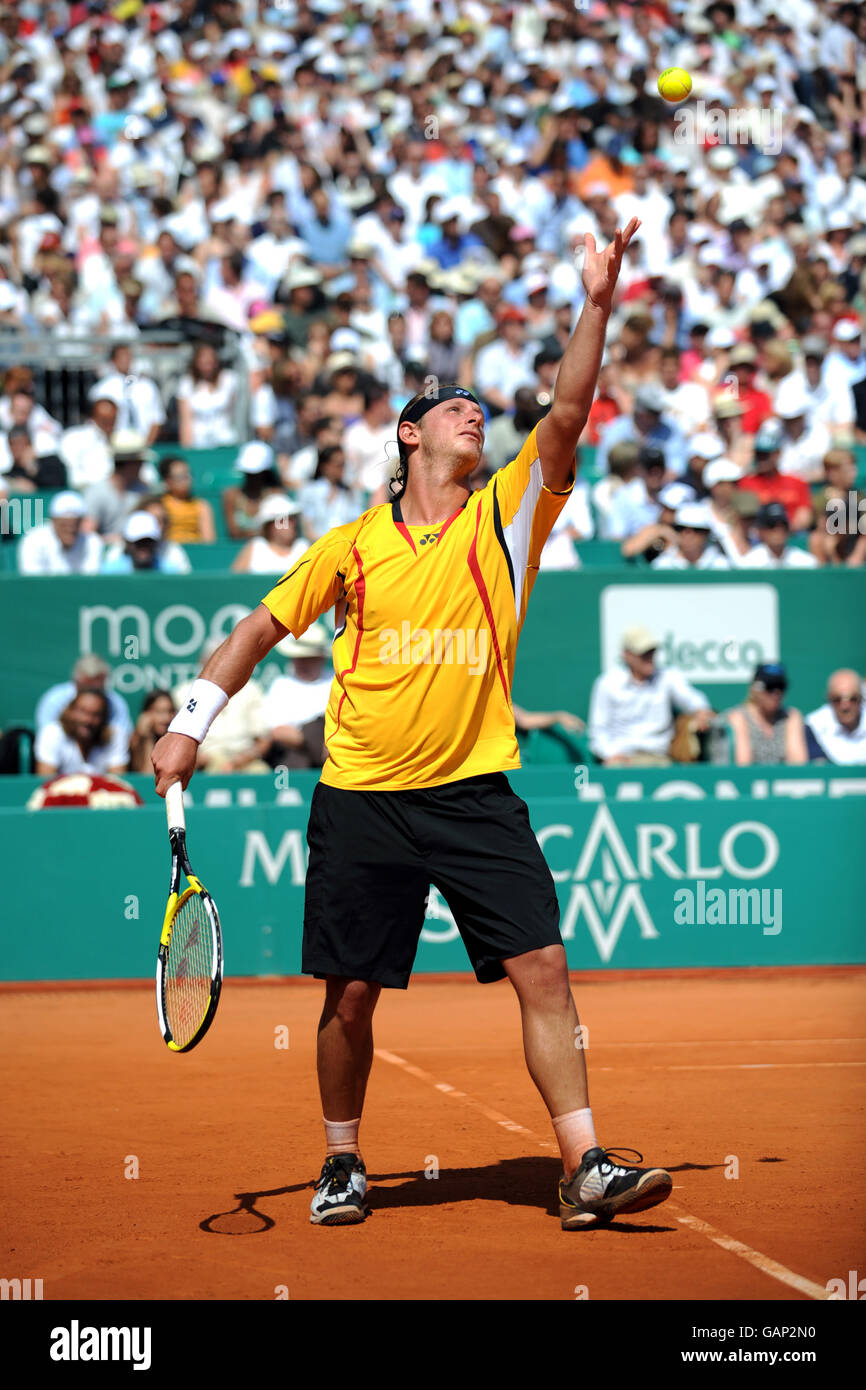 Argentiniens David Nalbandian im Kampf gegen den Schweizer Roger Federer Stockfoto