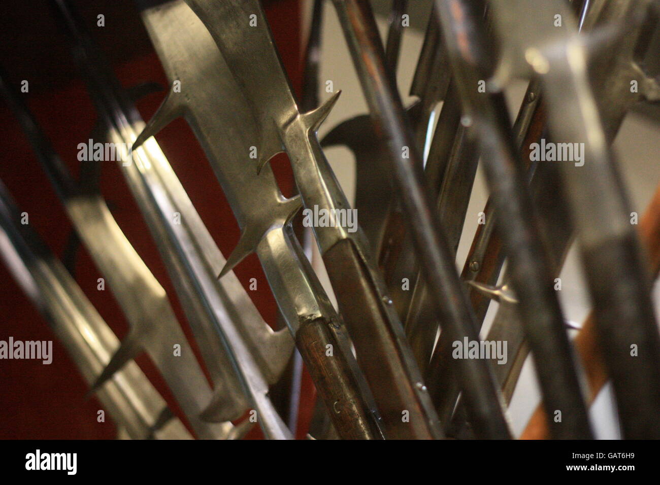 Hechte auf den weißen Turm Stockfoto