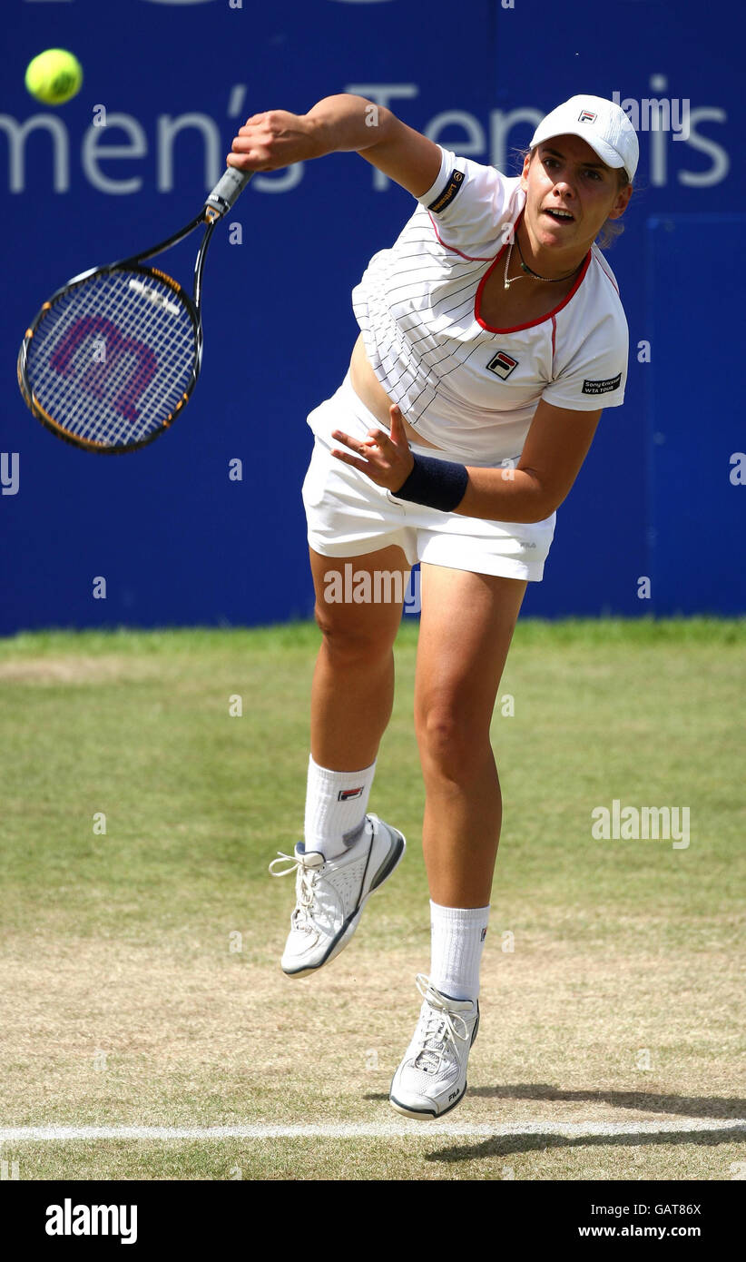 Die neuseeländische Marina Erakovic in Aktion während des Halbfinalwährend der DFS Classic im Edgbaston Priory Club in Birmingham. Stockfoto