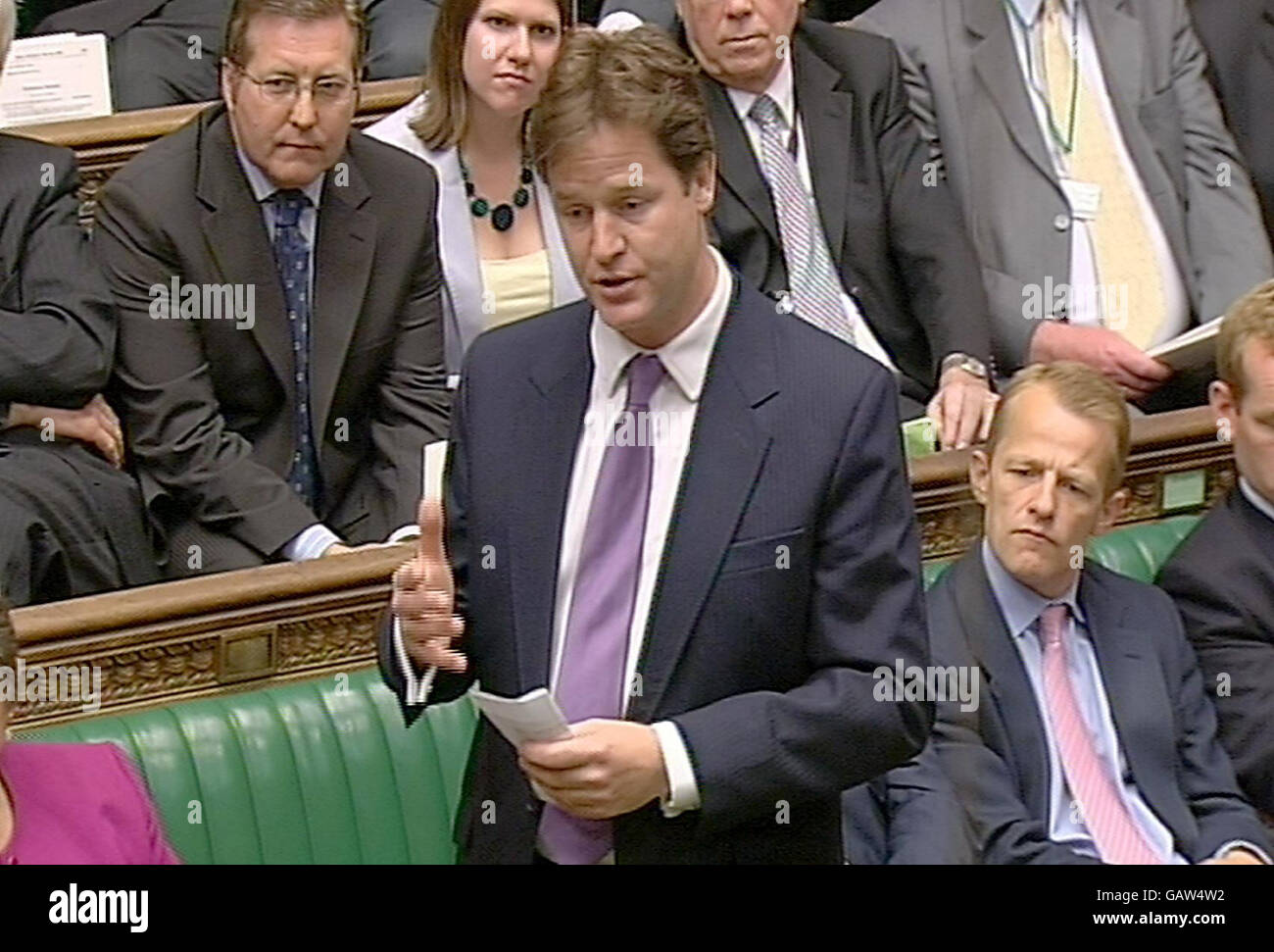 Liberaldemokrat-Parteivorsitzender Nick Clegg während der Fragen des Premierministers im Unterhaus, London. Stockfoto