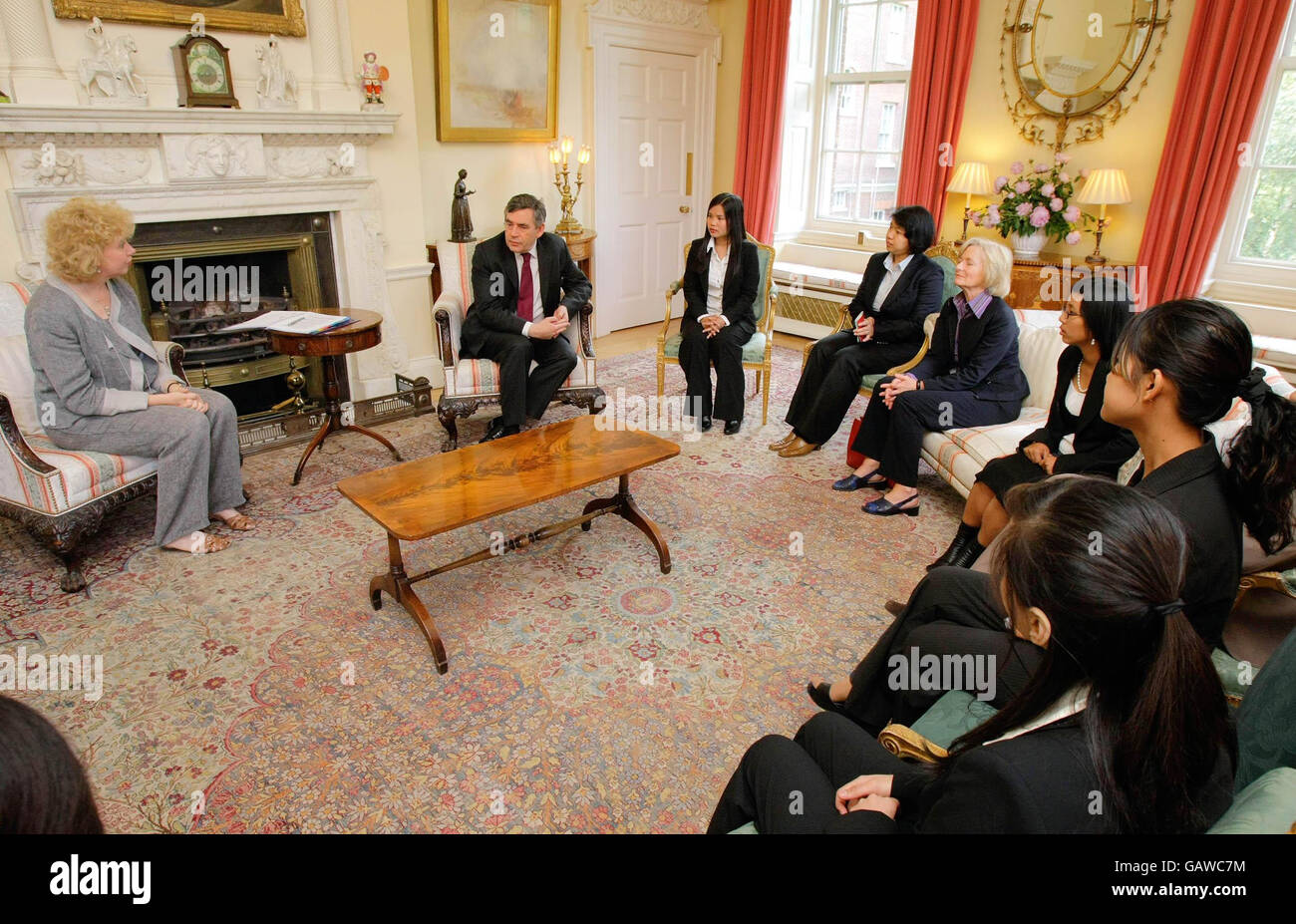 Uhr trifft die ethnische Frau Delegation aus Burma Kampagnen Großbritannien Stockfoto