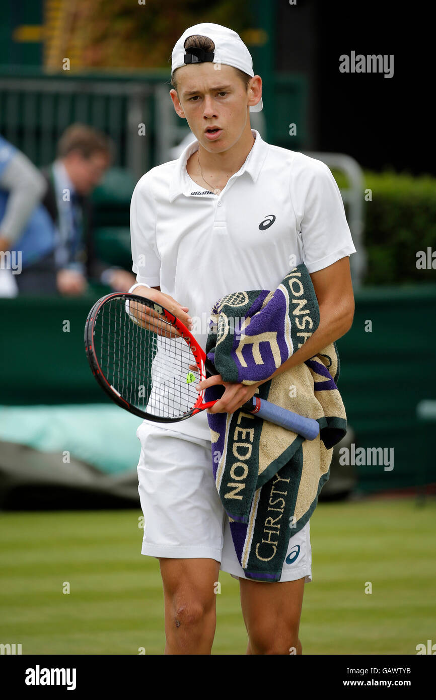 London, UK. 5. Juli 2016. Alex De Minaur Australien jungen Singles der Wimbledon Championships 2016 der All England Tennis Club, Wimbledon, London, England 5. Juli 2016 die All England Tennis Club, Wimbledon, London, England 2016 Credit: Allstar Bild Bibliothek/Alamy Live-Nachrichten Stockfoto