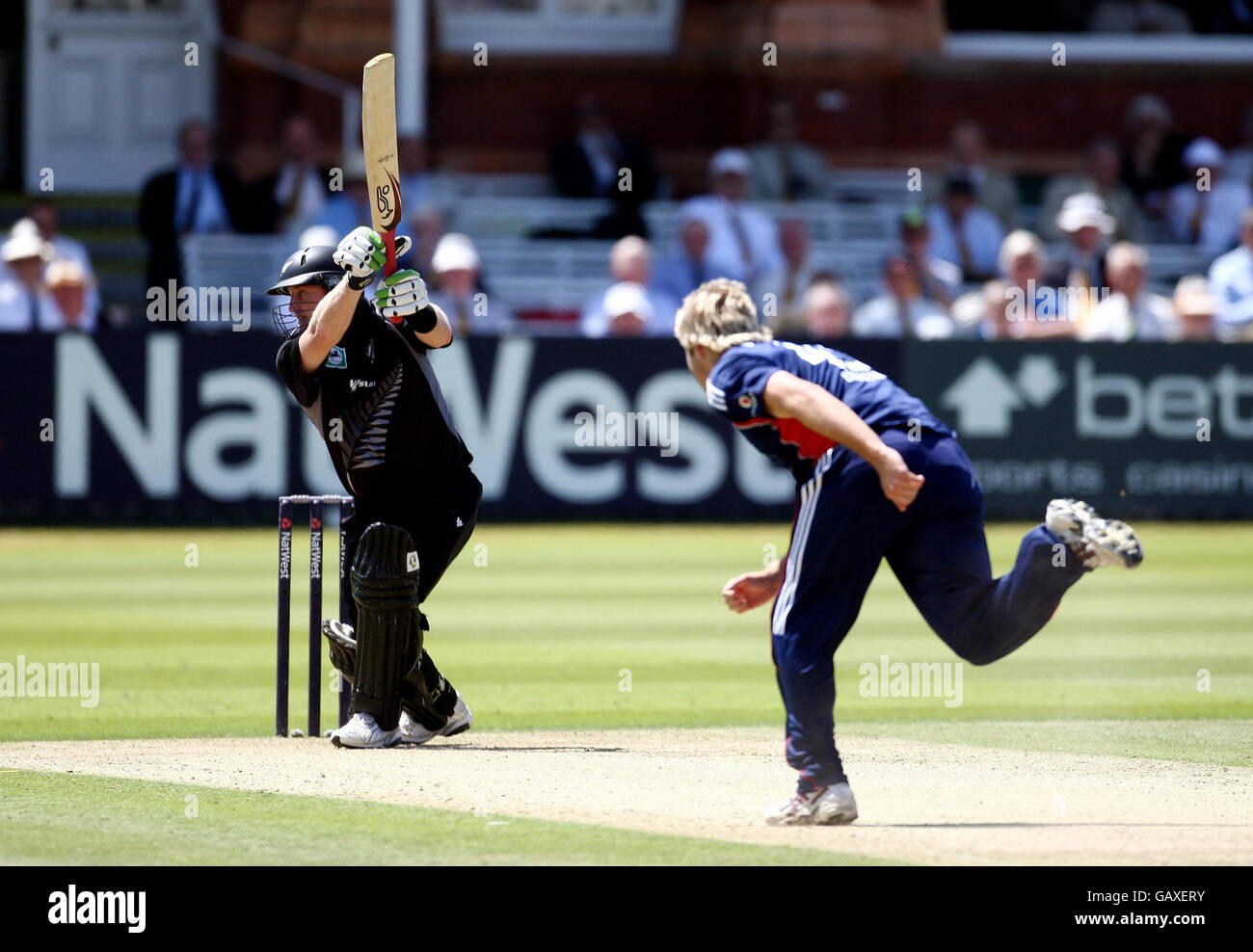 Cricket - NatWest Series - Fifth One Day International - England - Neuseeland - Lord's. Scott Styris aus Neuseeland in seinen Innings von 87 während der NatWest Series One Day International in Lord's, London. Stockfoto