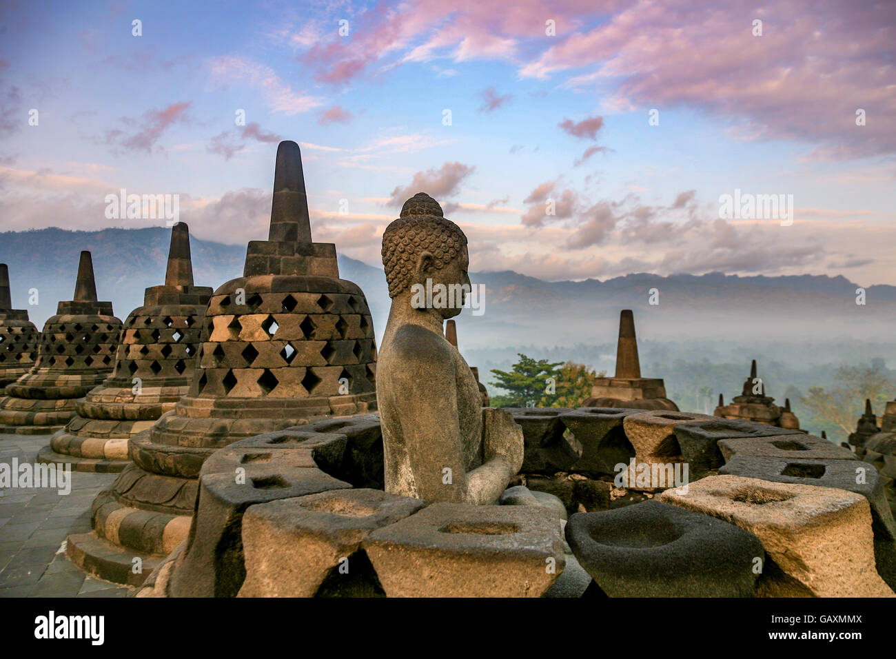 Indonesien Zentral Java Yogyakarta Borobudur alten buddhistischen Tempel Stockfoto