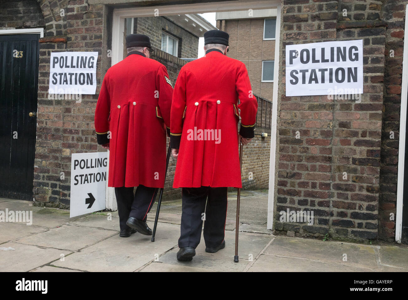 Chelsea Rentner Abstimmung am 23. Juni in der EU-Wahl am Royal Hospital Chelsea Stockfoto