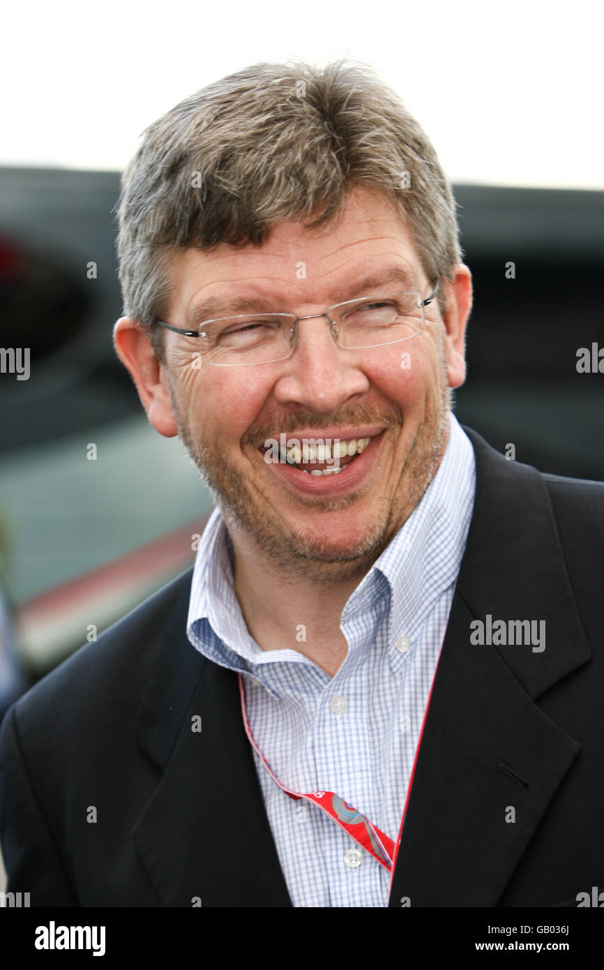 Formel-1-Autorennen - Großer Preis Von Großbritannien - Paddock Day - Silverstone. Honda Racing F1 Team Principal Ross Brawn Stockfoto