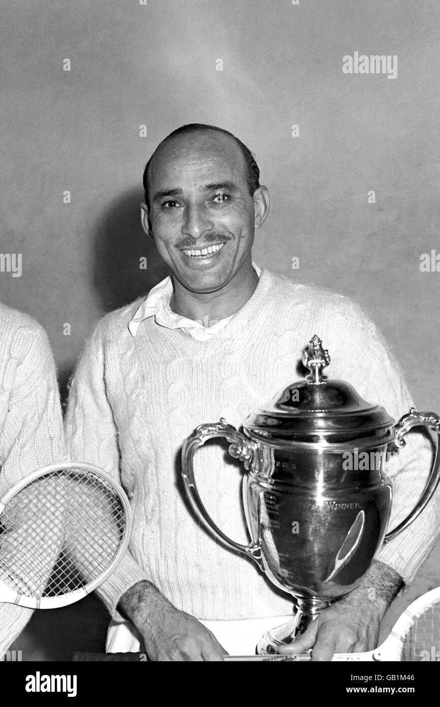 Squash - British Open Championship - Lansdowne Club. Der britische Open-Champion Hashim Khan Stockfoto