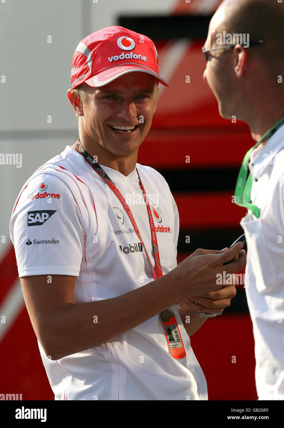Formel-1-Motorsport - Großer Preis Von Ungarn - Training - Hungaroring. Der finnische Heikki Kovalainen im Fahrerlager am Hungaroring, Budapest, Ungarn. Stockfoto