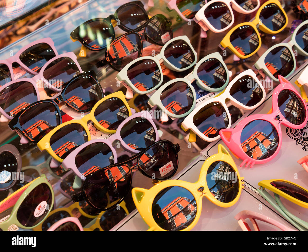 Sonnenbrille im Namdaemun Markt, Seoul, Südkorea, Asien Stockfoto