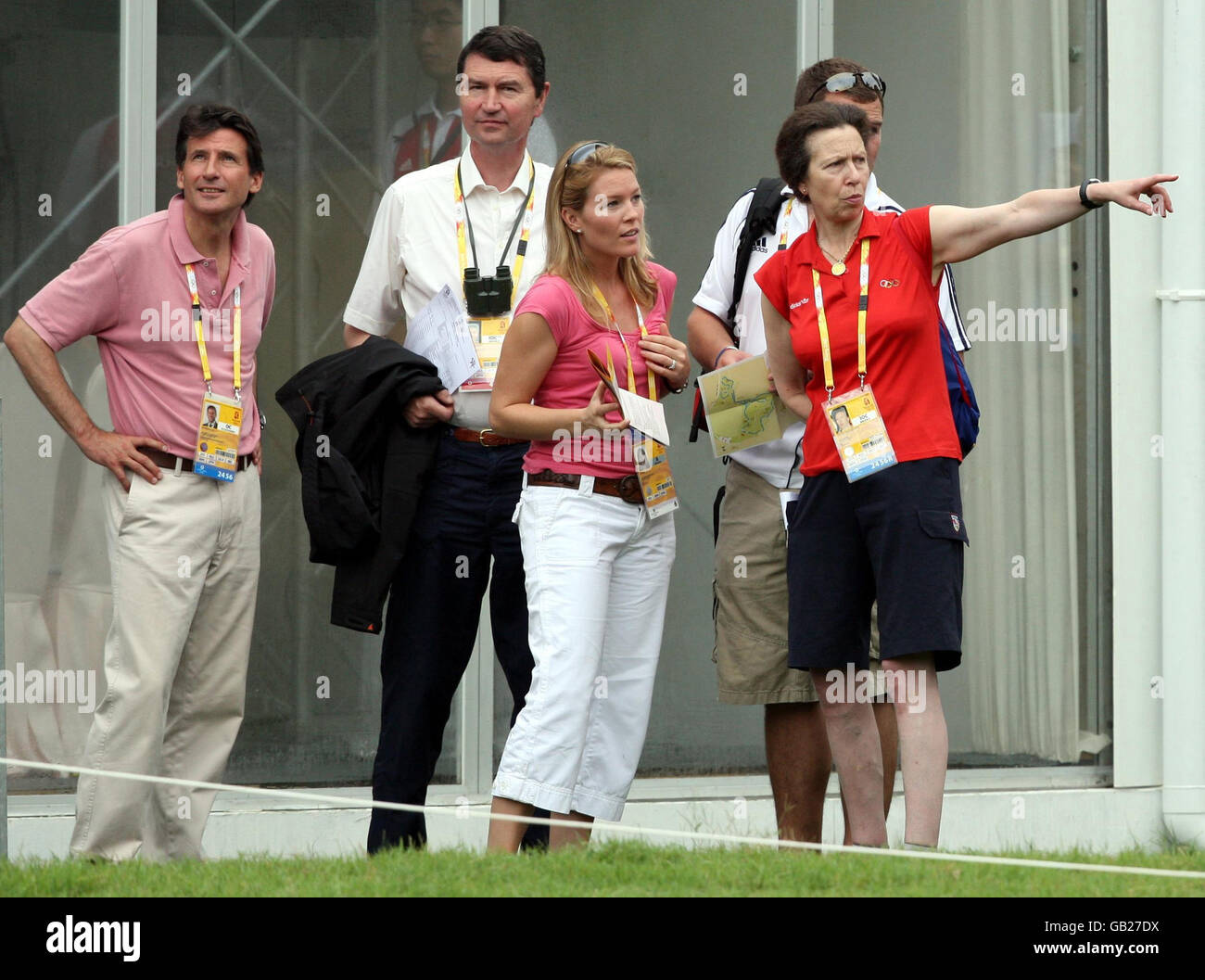 Princess anne with her husband tim lawrence Fotos und Bildmaterial in
