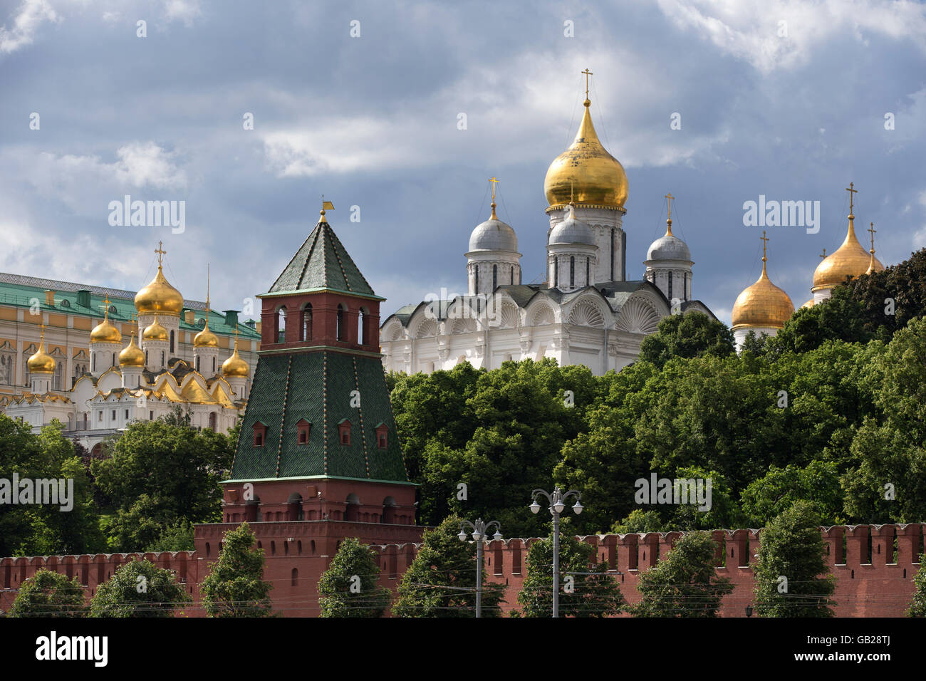 Im Moskauer Kreml und komplexe Kirchen anzeigen Stockfoto