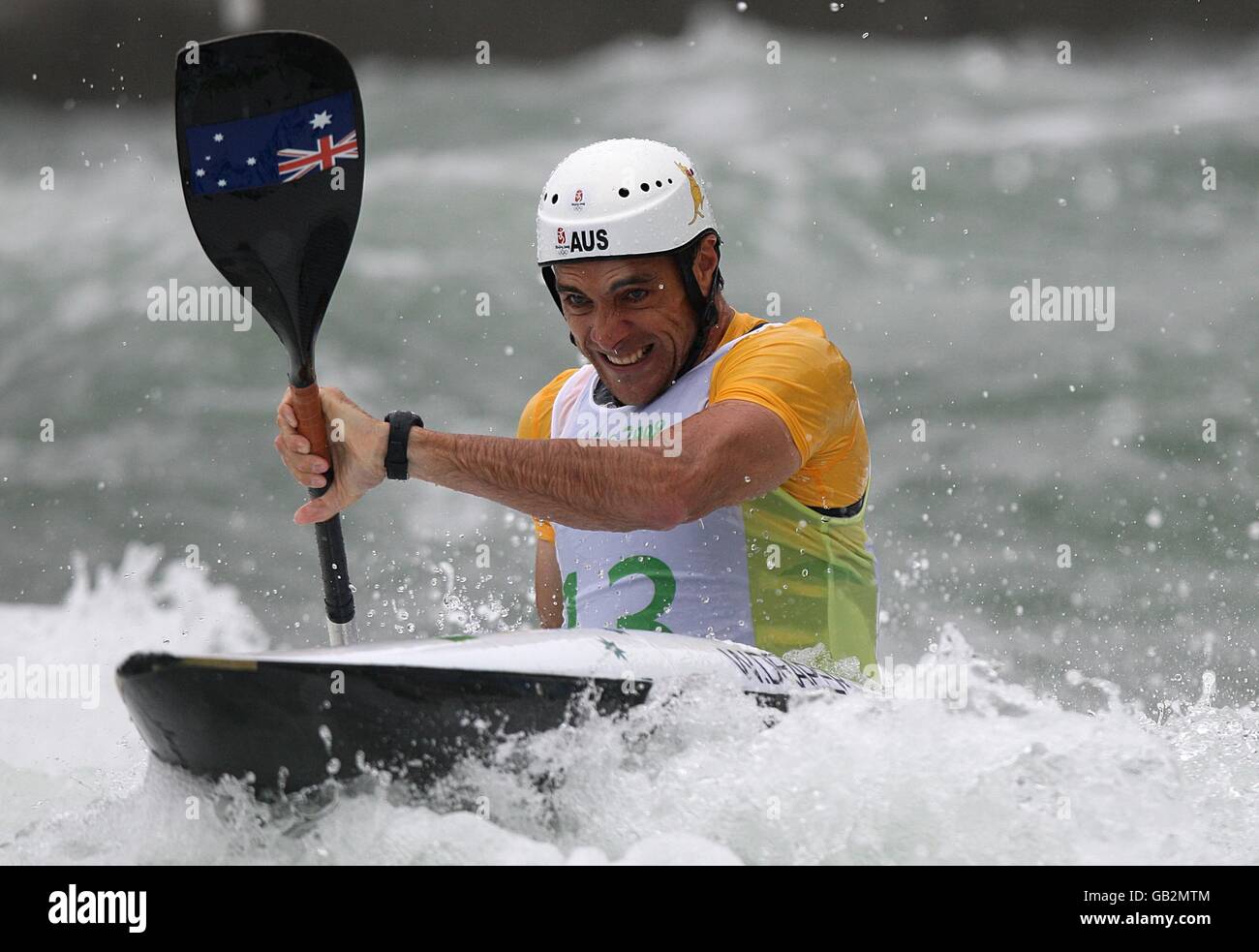 Der australische Warwick Draper in Aktion während der Kajak-Single (K1) während der Olympischen Spiele 2008 in Peking im Shunyi Olympic Rowing Canoeing Park. Stockfoto