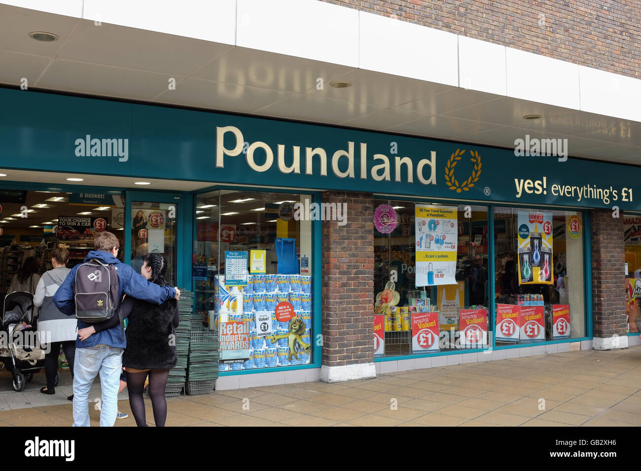 Ein Poundland Geschäft in England. Stockfoto