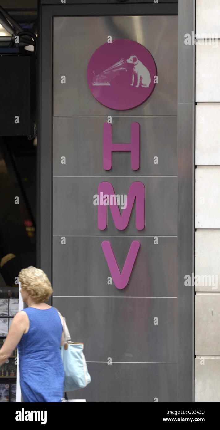 Geschäfte in der Oxford Street. Allgemeine Ansicht eines Schildes vor einem HMV-Geschäft in der Oxford Street in London. Stockfoto