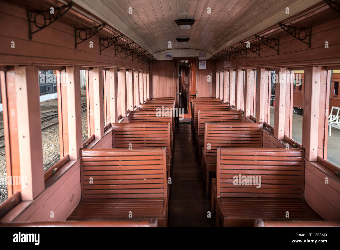 Alten kann Rauchen Zug Parken am Bahnhof, eine koloniale Unesco-Welt-gen, São João del Rey, Tiradentes, Minas Gerais, Brasilien Stockfoto