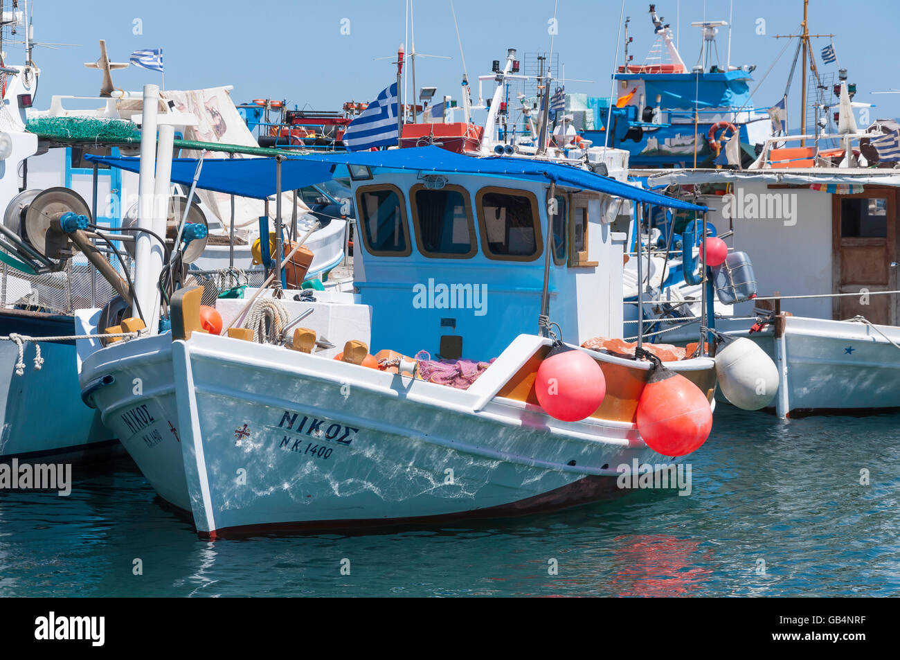 Angelboote/Fischerboote im Hafen Pothia (Pothaia), Kalymnos, der Dodekanes, Süd Ägäis, Griechenland Stockfoto