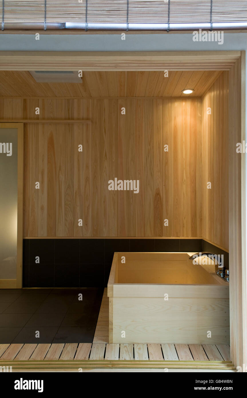 Home Interieur, Holz Badewanne, Japan, Asien Stockfoto