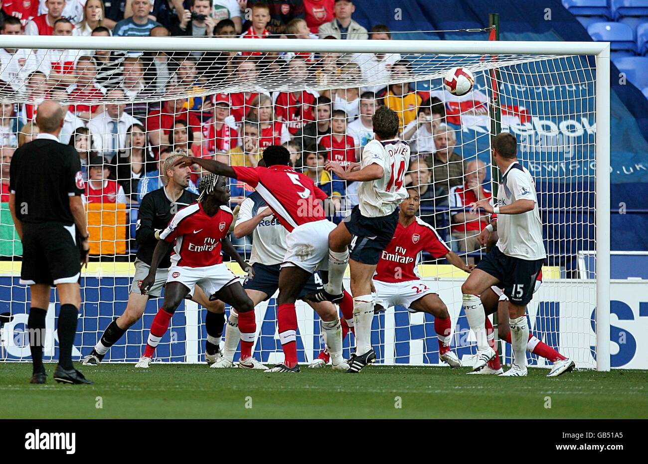 Fußball - Barclays Premier League - Bolton Wanderers V Arsenal - Reebok Stadium Stockfoto