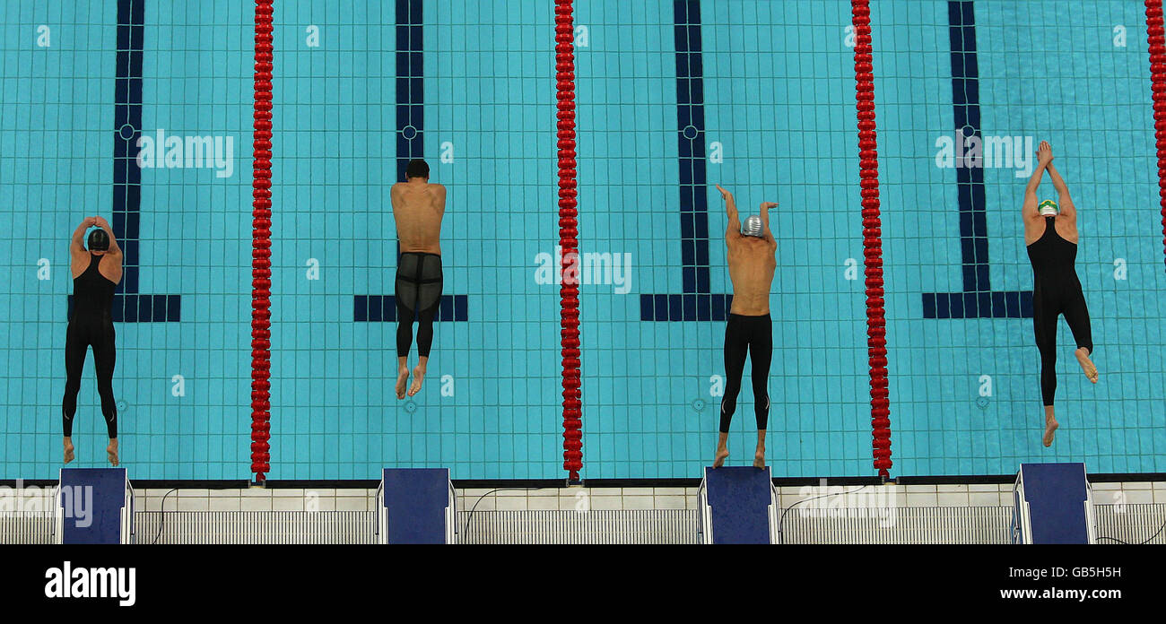 Paralympics - Paralympische Spiele In Peking 2008 - Tag Neun. Teilnehmer am 50-M-Freistil-Finale der Männer im National Acquatic Center, Peking. Stockfoto