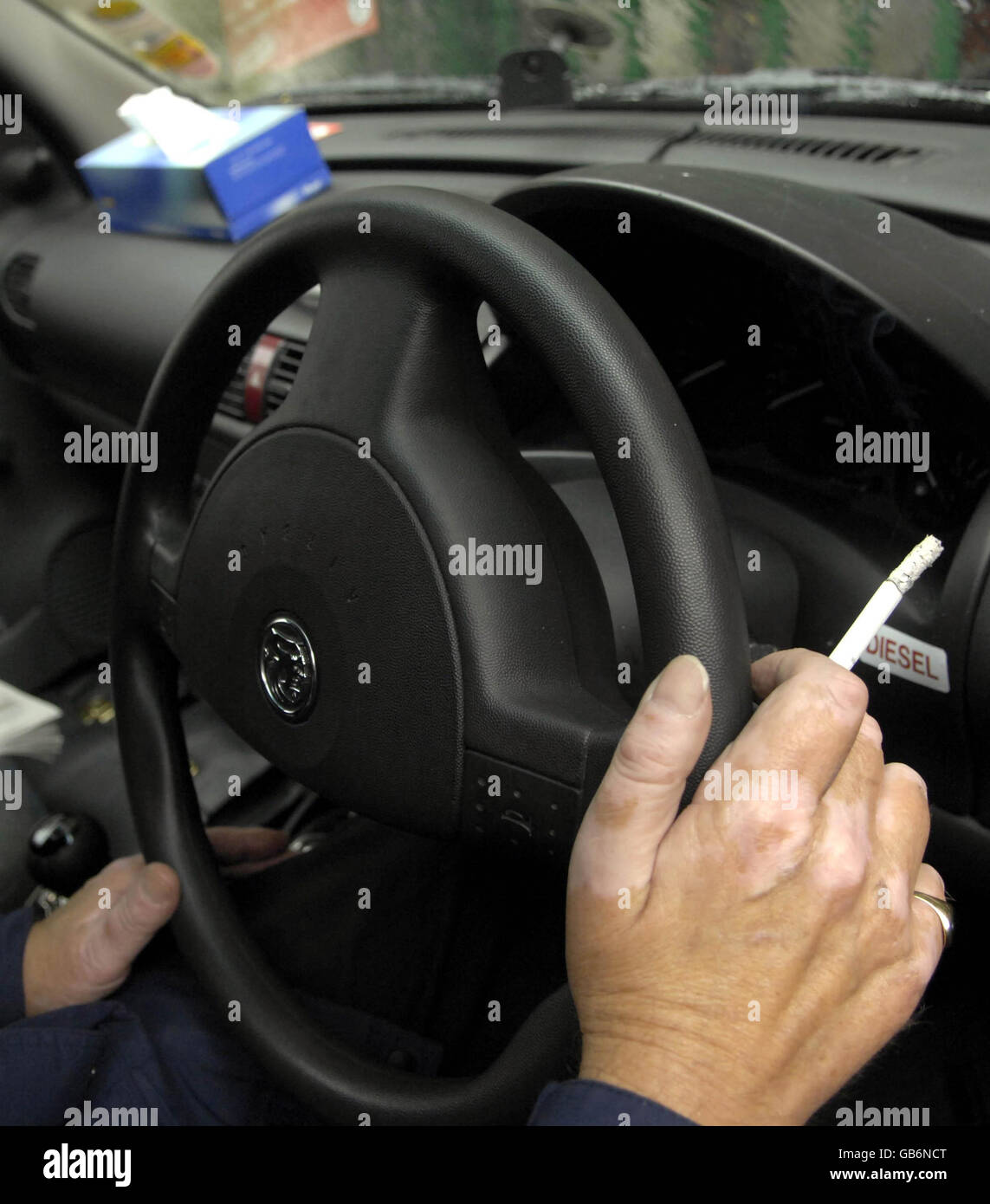 Lobbyisten Drang Anti-Rauchverbot in Autos Stockfoto