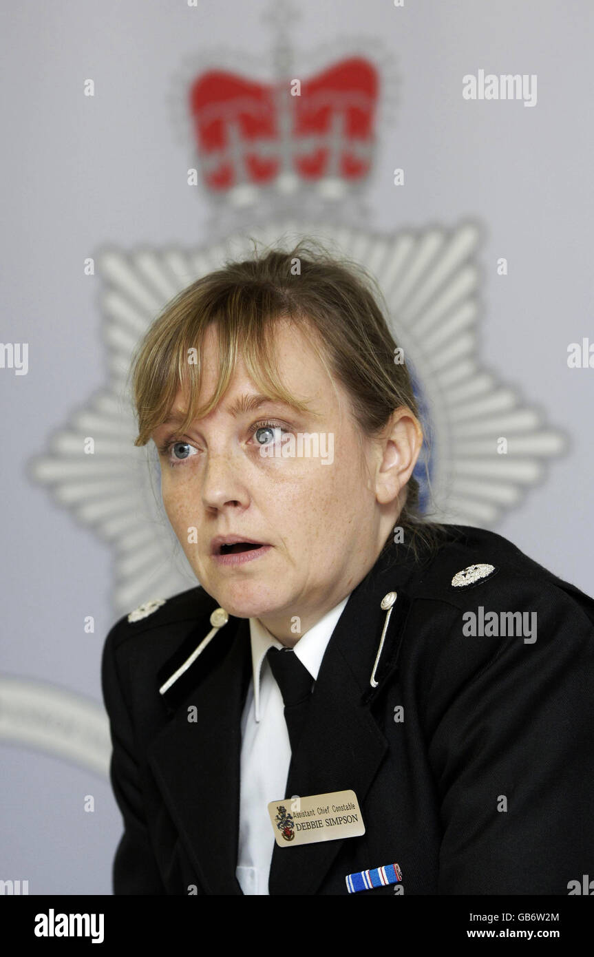Debbie Simpson, Assistentin des Generalstabs der Polizei von Devon und Cornwall, spricht in London zur Presse, nachdem Nicky Reilly sich schuldig gemacht hatte, einen Terroranschlag im Giraffe-Restaurant in Exeter zu starten. Stockfoto
