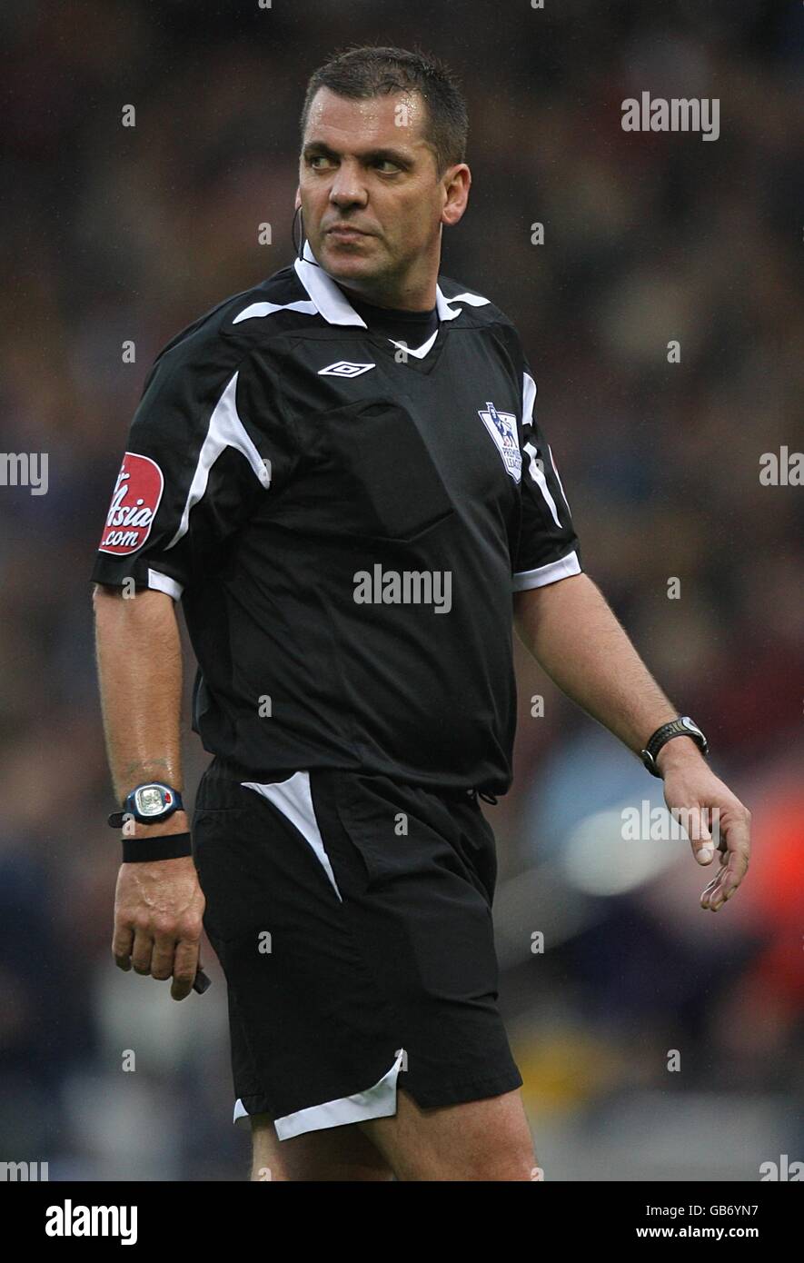Fußball - Barclays Premier League - West Bromwich Albion gegen Fulham - The Hawthorns. Phil Dowd, Referent Stockfoto
