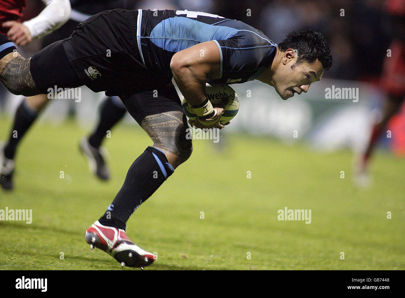 Rugby Union - Heineken Cup - Glasgow Warriors gegen Toulouse - Firhill Arena. Lome Fa'atau kann Glasgow beim Heineken Cup-Spiel in der Firhill Arena, Glasgow, noch einmal ausprobieren. Stockfoto