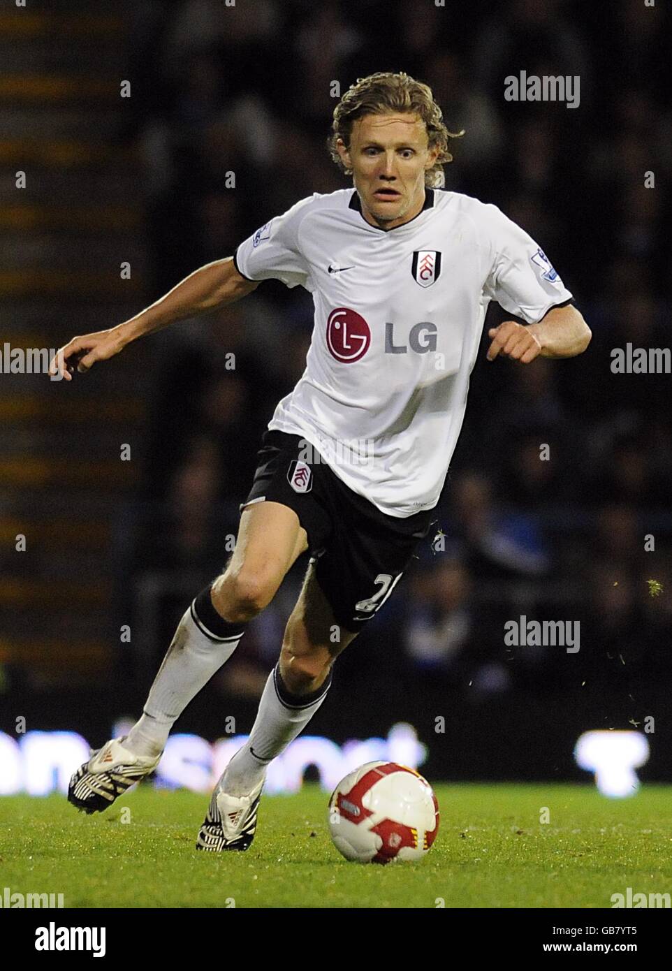 Fußball - Barclays Premier League - Portsmouth gegen Fulham - Fratton Park. Jimmy Bullard, Fulham Stockfoto