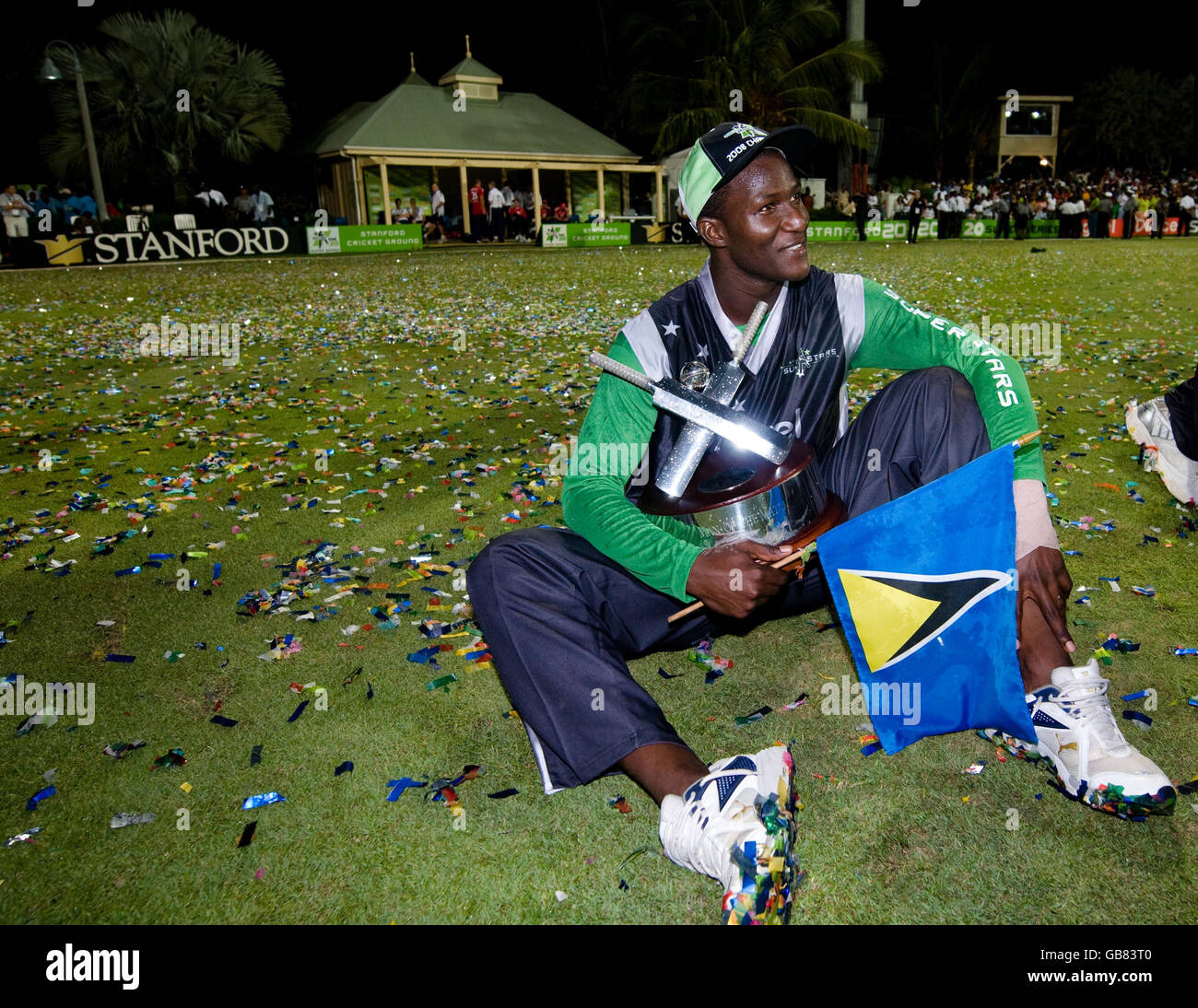Darren Sammy von Stanford Superstars feiert das Spiel der Stanford Super Series im Stanford Cricket Ground, Coolidge, Antigua, gegen England. Stockfoto