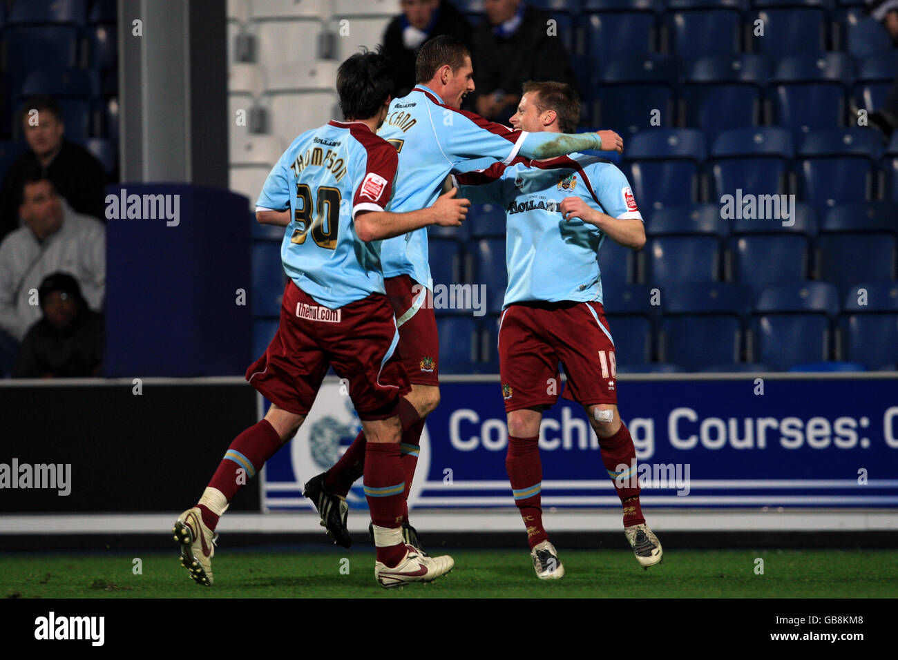 Fußball - Coca-Cola Football League Championship - Queens Park Rangers V Burnley - Loftus Road Stockfoto