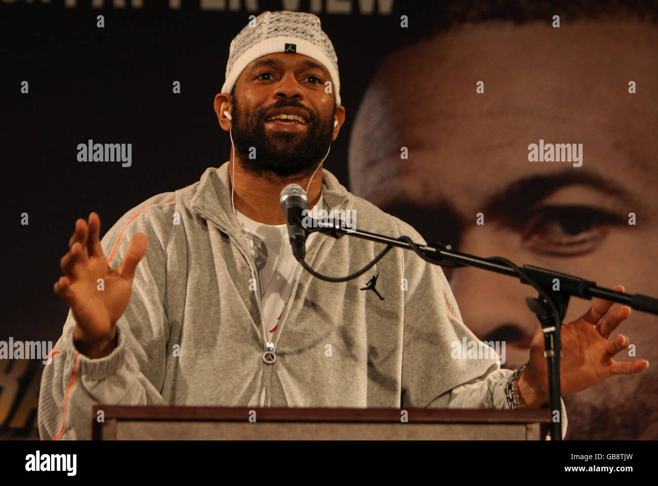 Boxen - Joe Calzaghe V Roy Jones Jr - Pressekonferenz von Kopf zu Kopf - NewYork Stockfoto