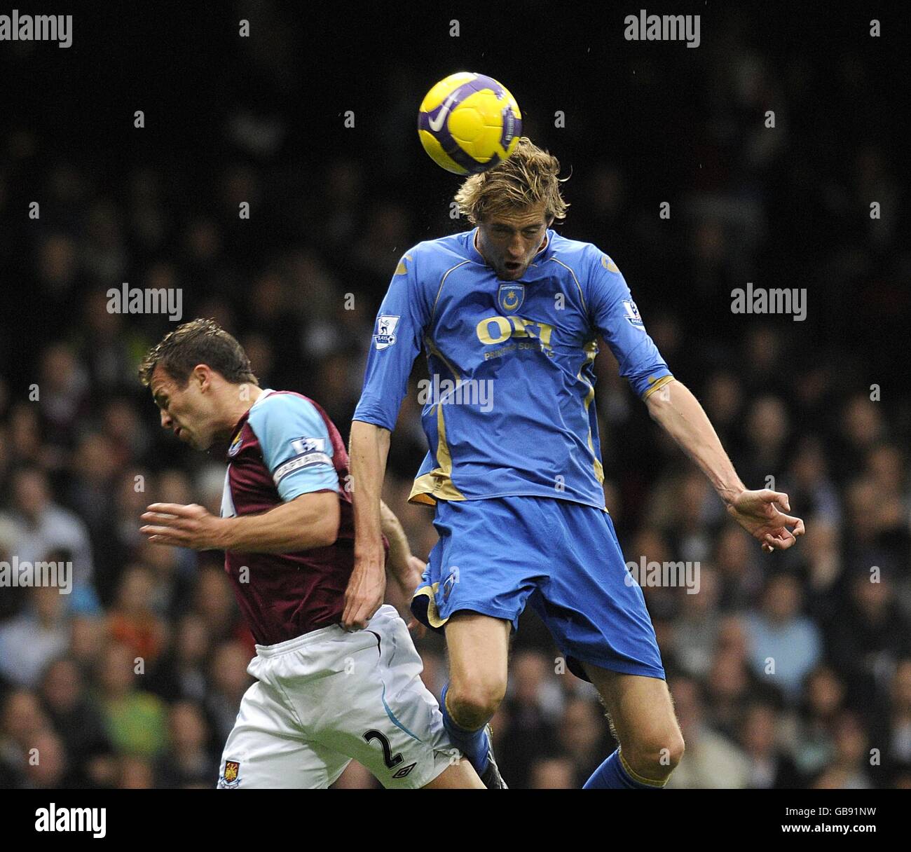 Fußball - Barclays Premier League - West Ham United V Portsmouth - Upton Park Stockfoto