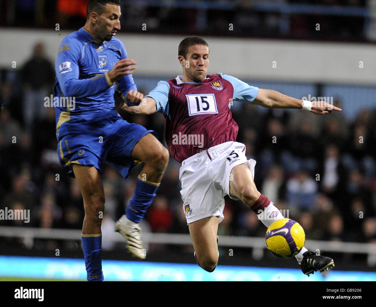 Fußball - Barclays Premier League - West Ham United V Portsmouth - Upton Park Stockfoto