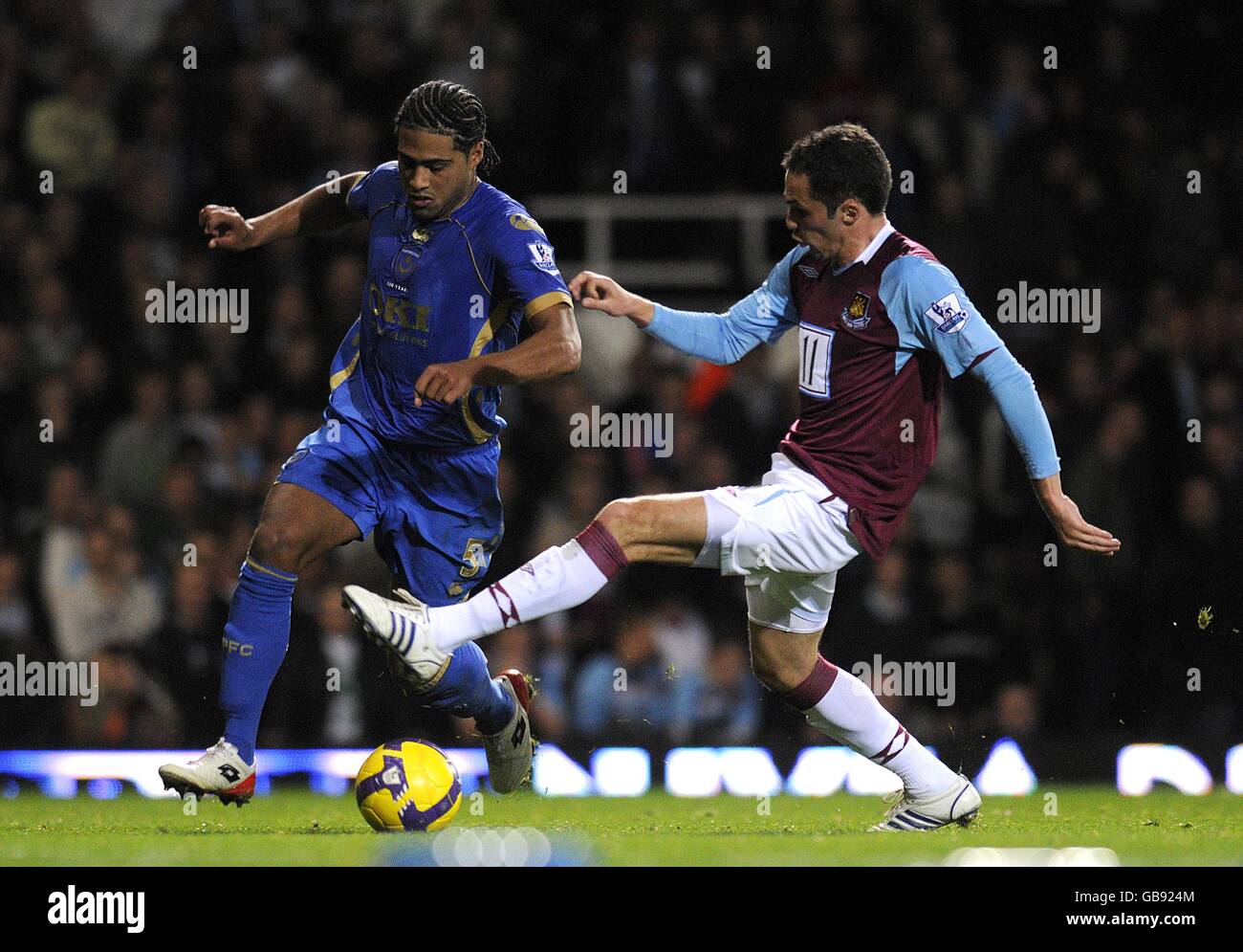 Fußball - Barclays Premier League - West Ham United V Portsmouth - Upton Park Stockfoto