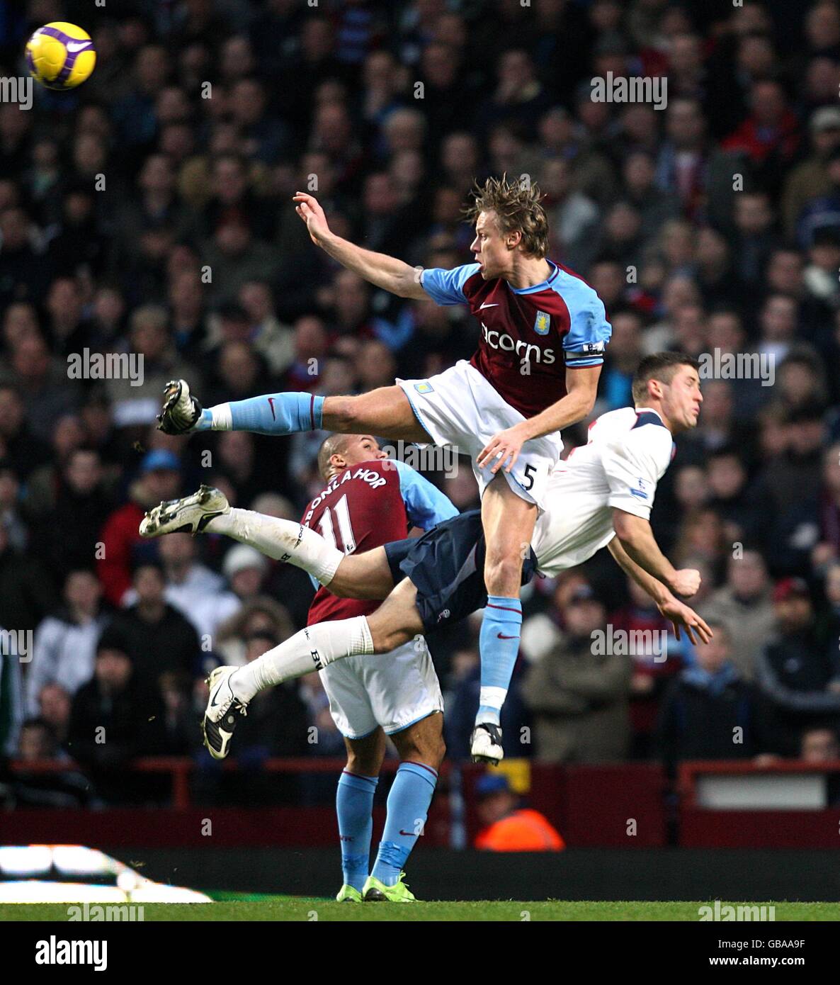 Fußball - Barclays Premier League - Aston Villa V Bolton Wanderers - Villa Park Stockfoto