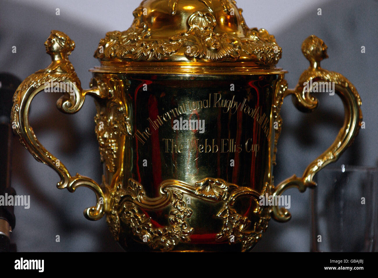 Rugby Union - Weltmeisterschaft 2003 - England Pressekonferenz. Der William Webb Ellis Cup Stockfoto