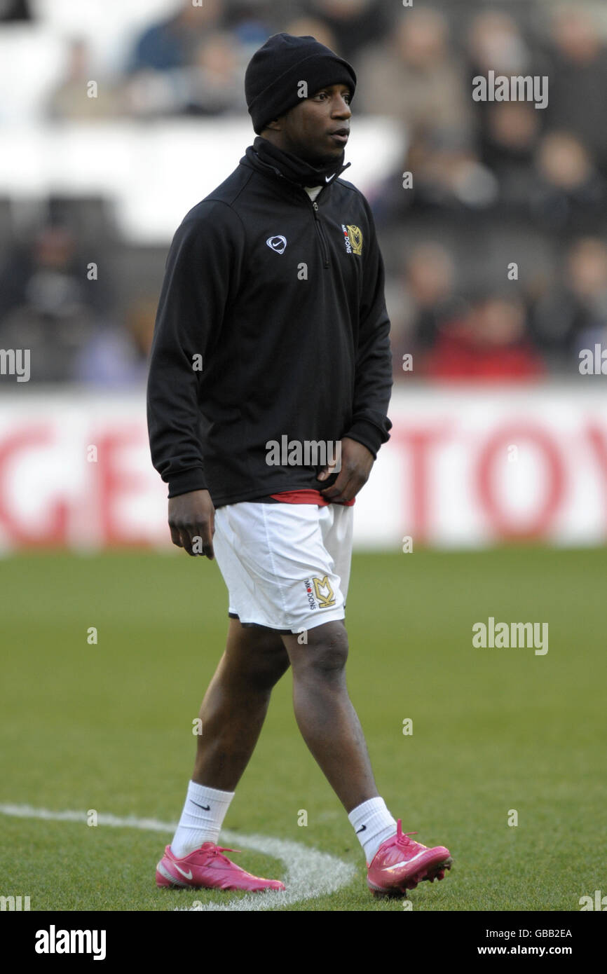 Fußball - Coca-Cola Football League One - Milton Keynes Dons / Scunthorpe United - Stadion:MK. Jemal Johnson, Milton Keynes Dons Stockfoto