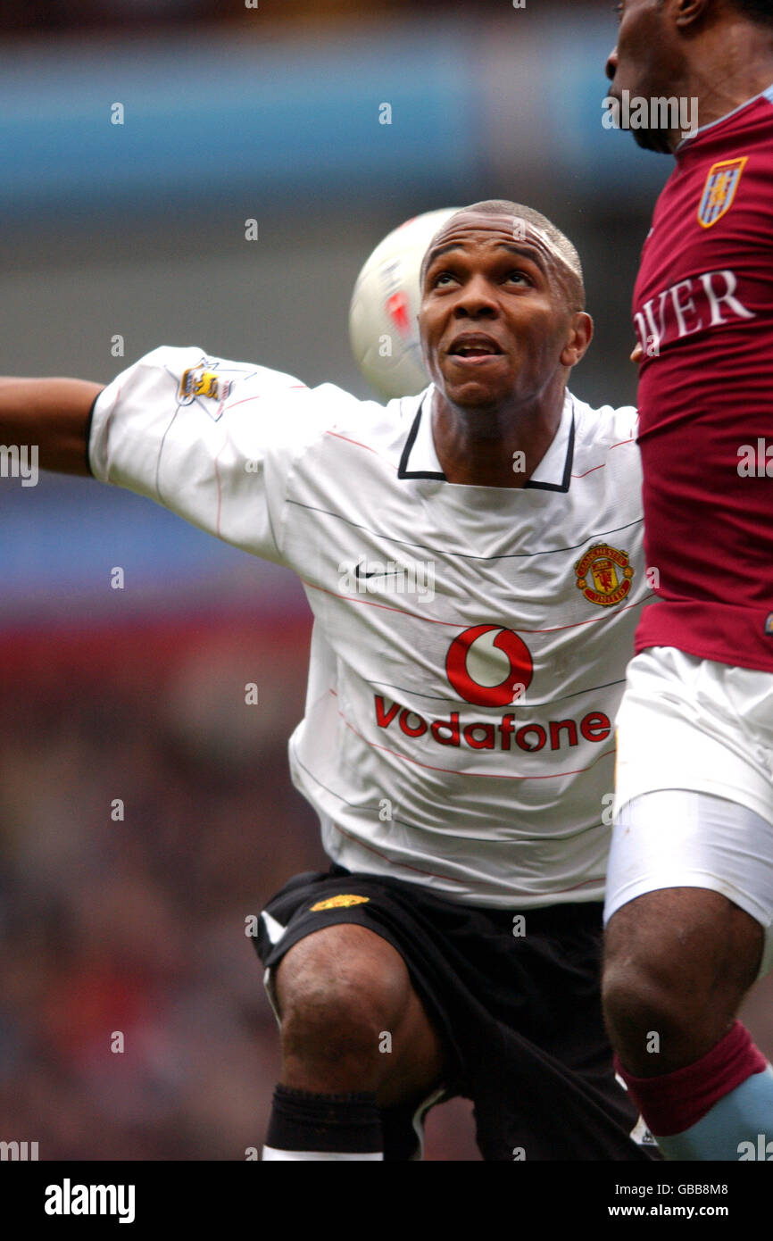 Fußball - AXA FA Cup - Dritte Runde - Aston Villa gegen Manchester United. Quinton Fortune, Manchester United Stockfoto