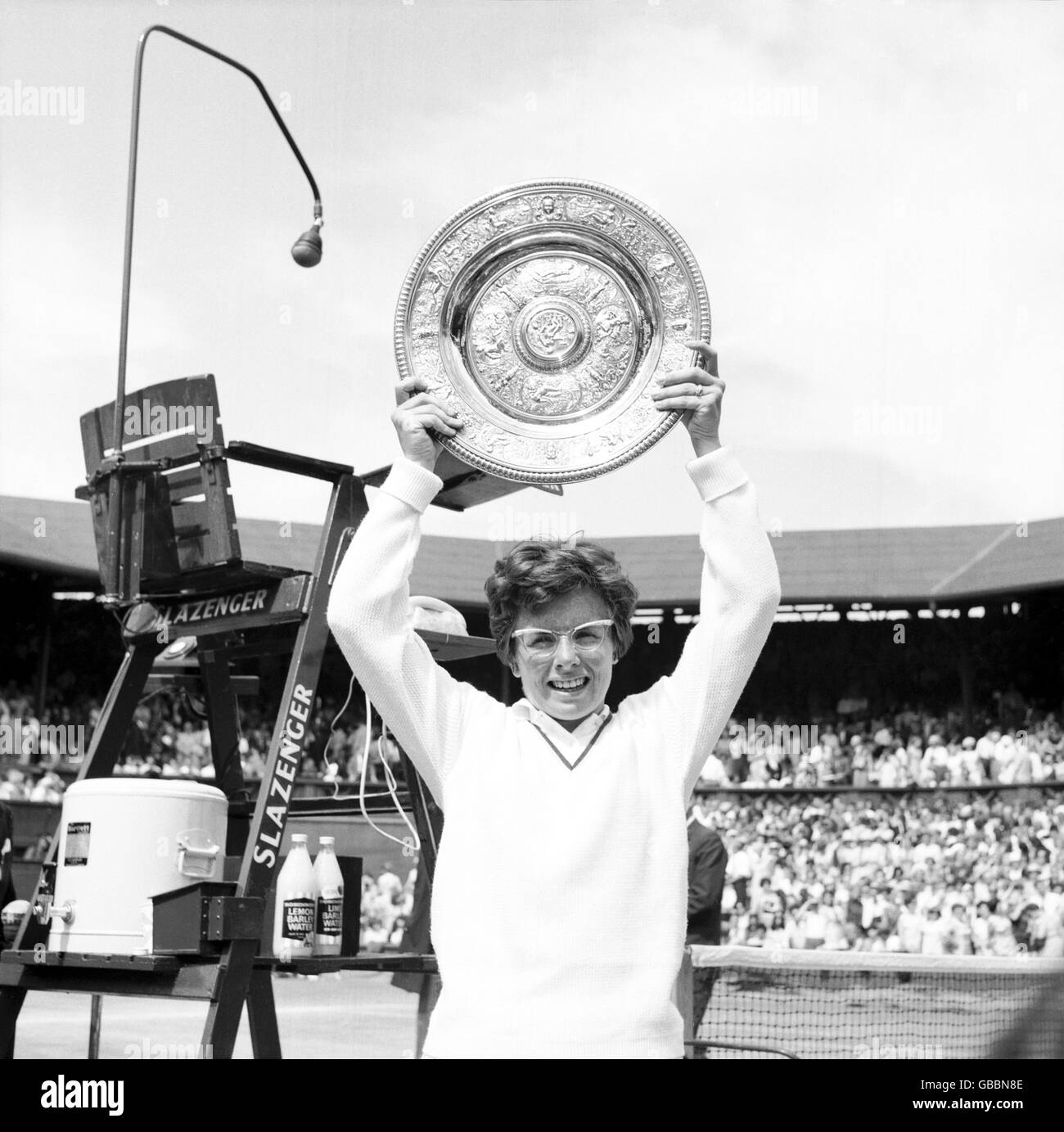 Tennis - Wimbledon Championships - Damen Einzel - Finale - Billie Jean King V Maria Bueno Stockfoto