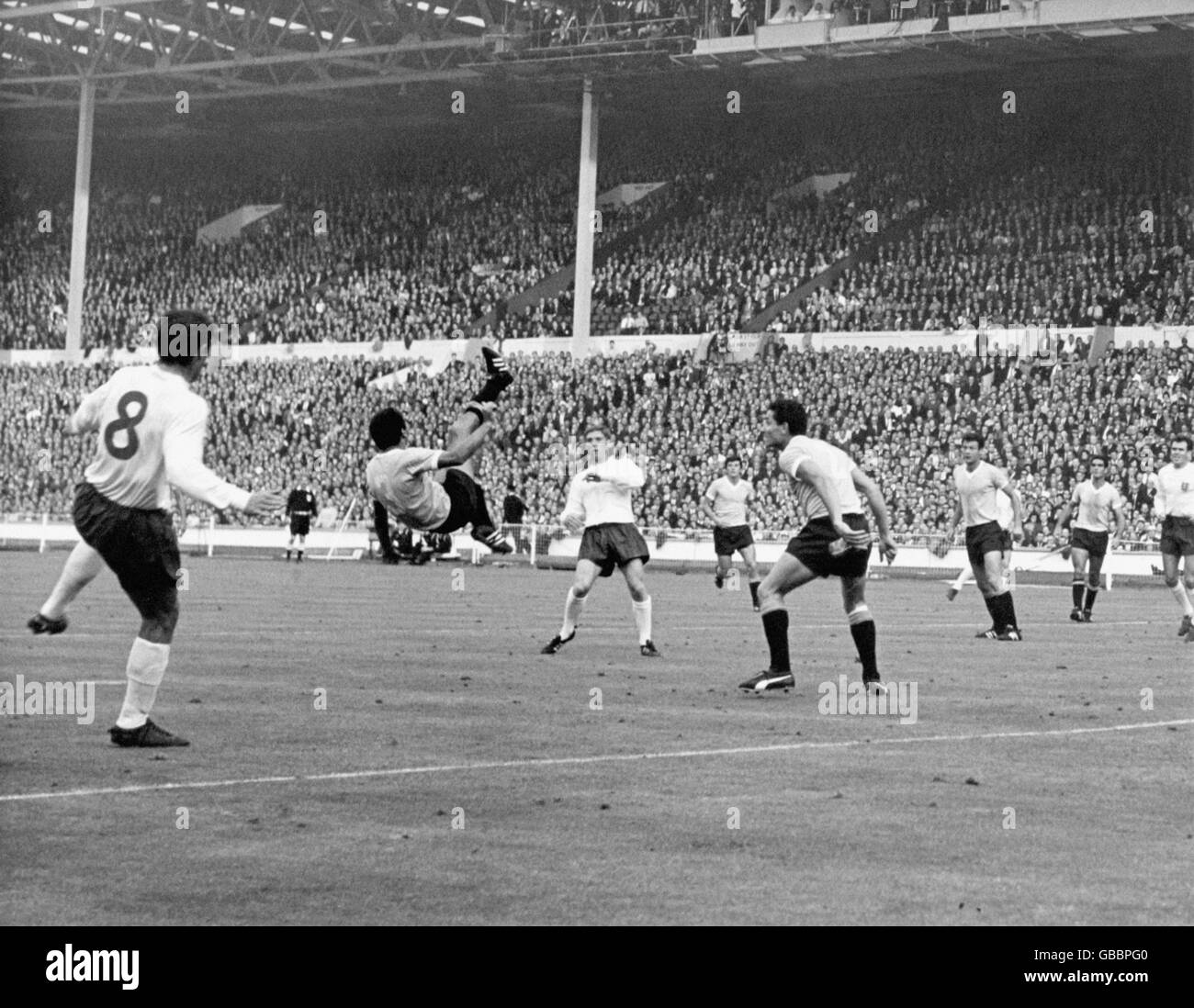 Fußball - WM England 1966 - Eröffnungsspiel - Group One - England V Uruguay - Wembley-Stadion Stockfoto