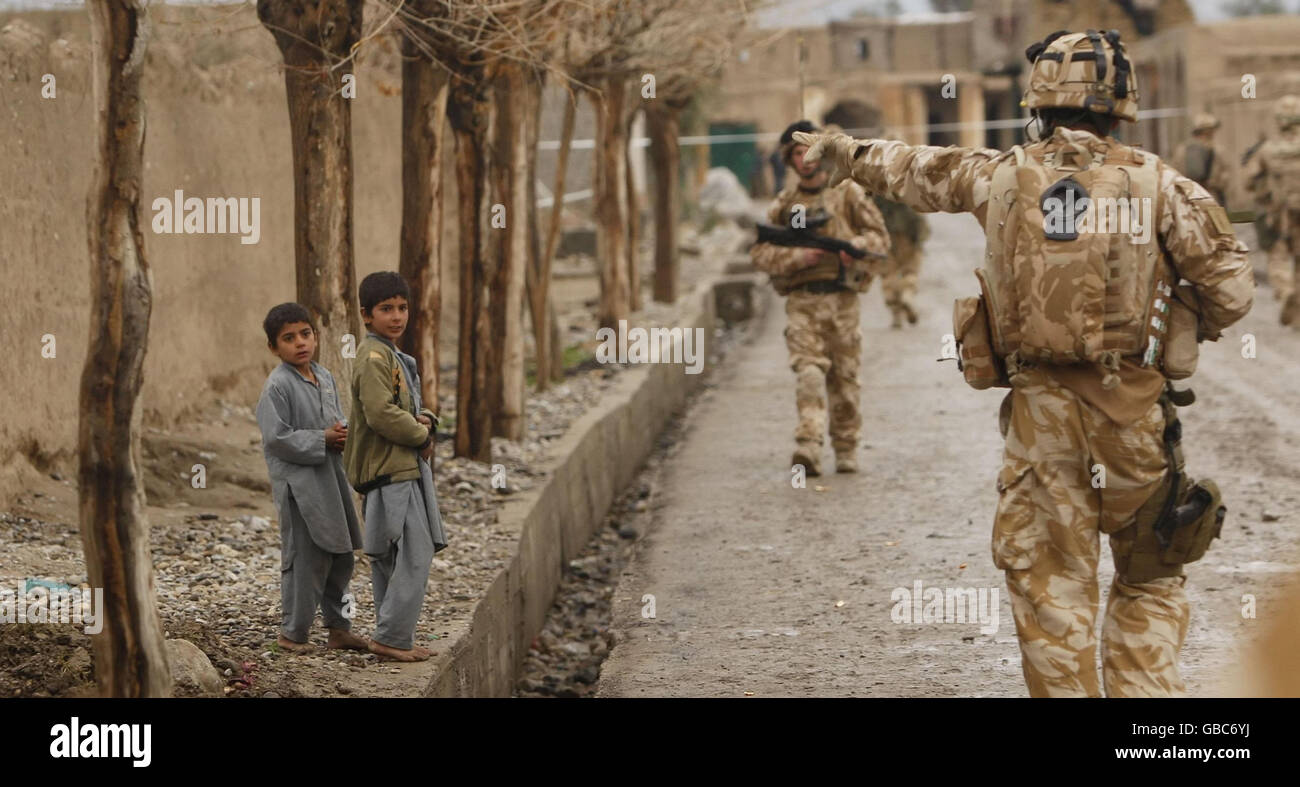 Royal Marines ab 45 Kommandopatrouille in Sangin DC in der Provinz Helmand in Afghanistan. Stockfoto