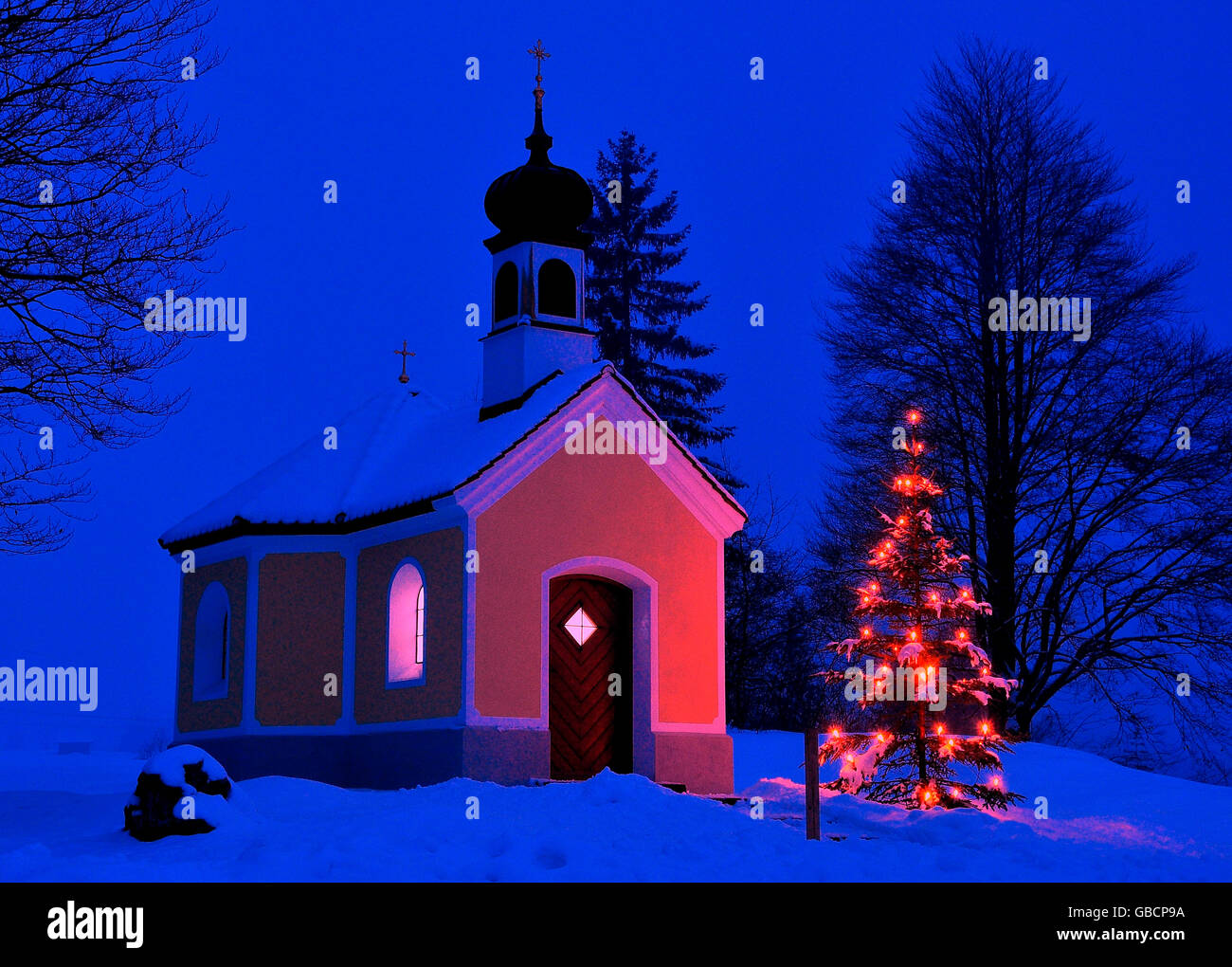 Kapelle Maria Rast, Weihnachten, Karwendel Berge, Isartal, Upper Bavaria, Bayern, Deutschland Stockfoto