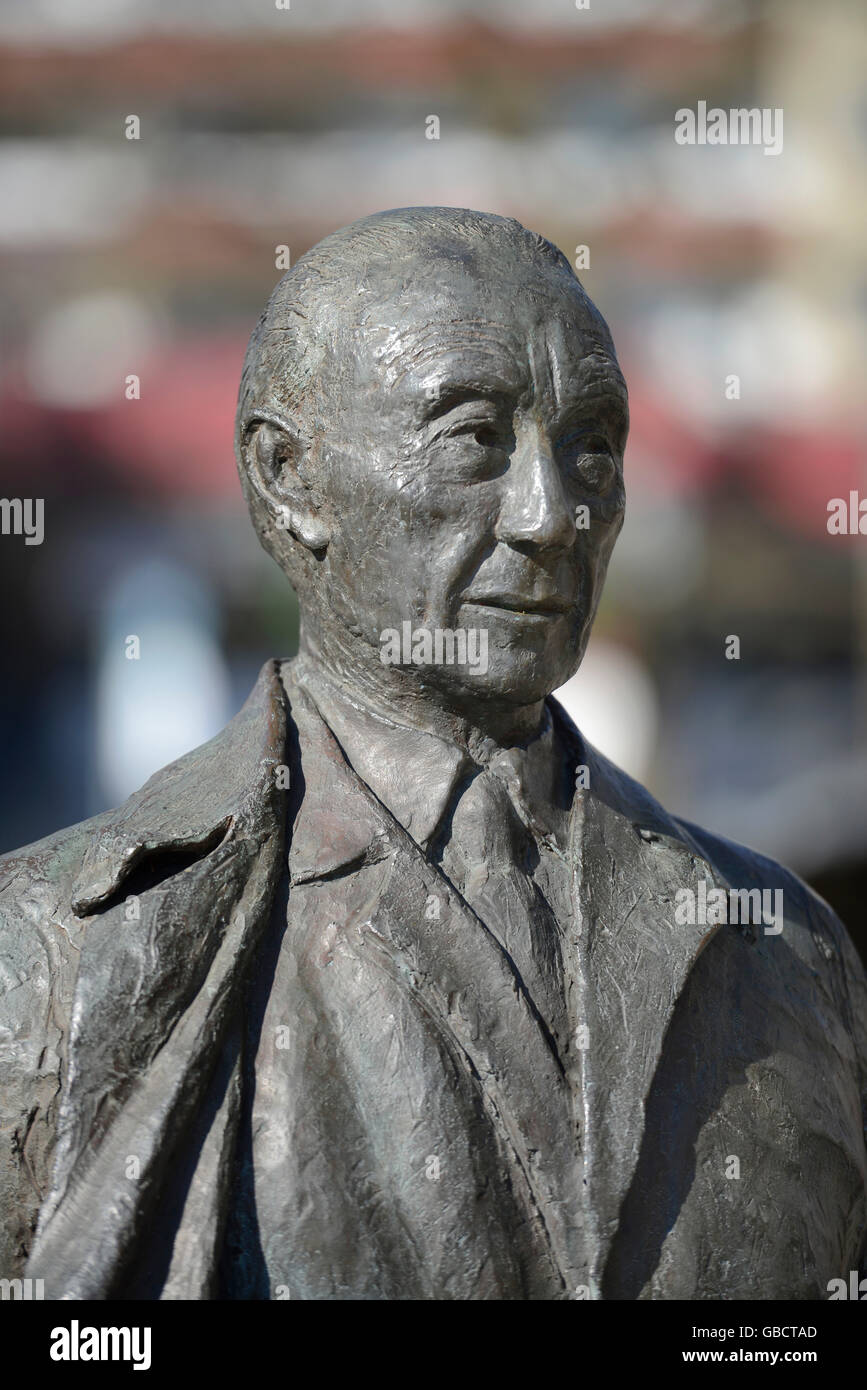 Bronzeplastik, Konrad Adenauer, Adenauerplatz, Charlottenburg, Berlin, Deutschland Stockfoto