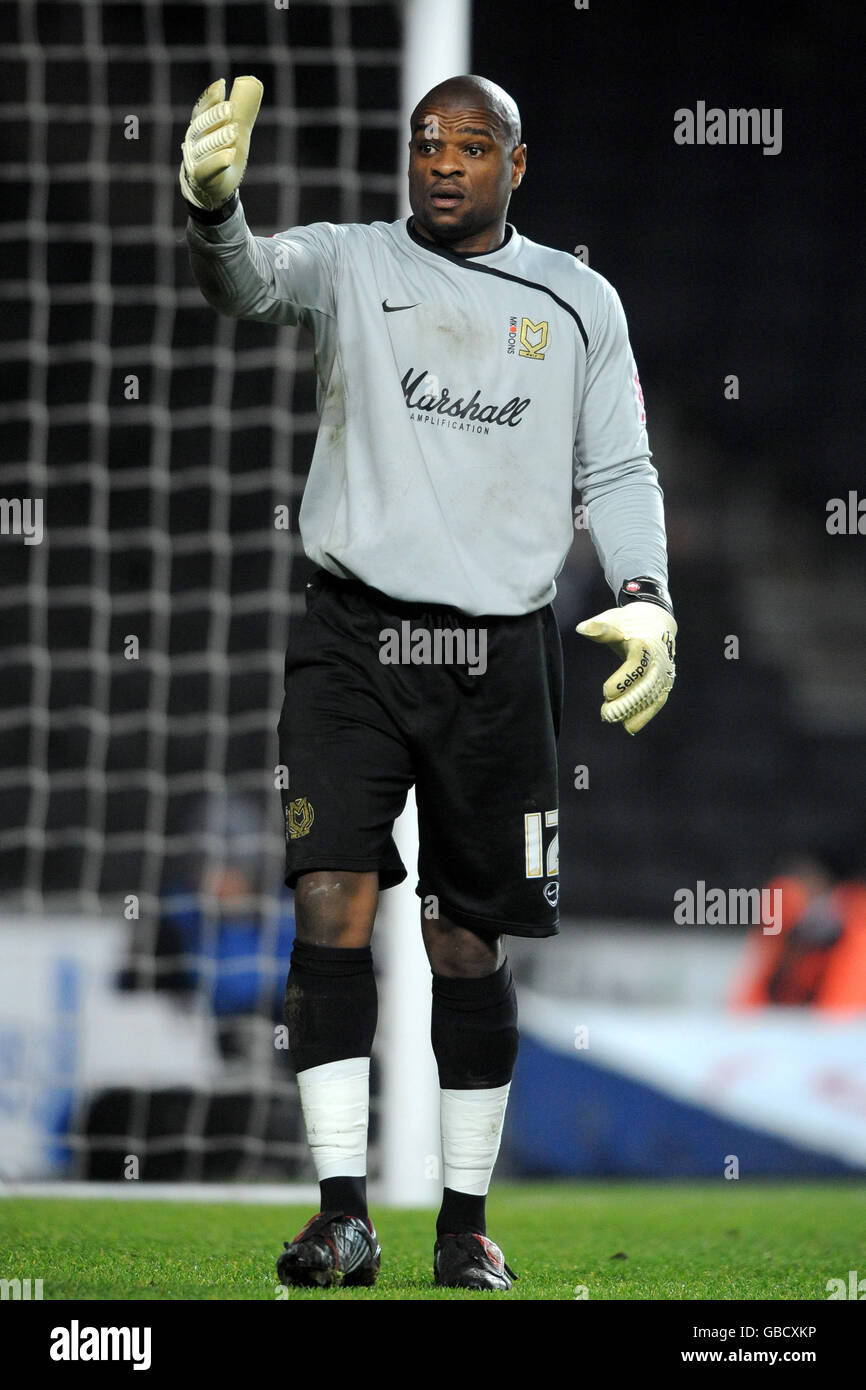 Fußball - Coca-Cola Football League One - Milton Keynes Dons V Colchester United - Stadion: mk Stockfoto