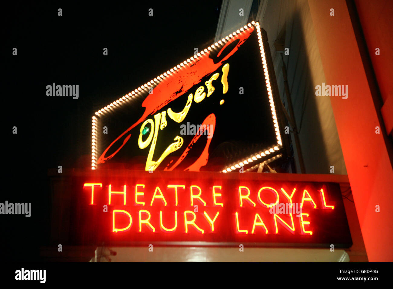 The Theatre Royal, Drury Lane im Londoner West End, zeigt derzeit Oliver!. Stockfoto