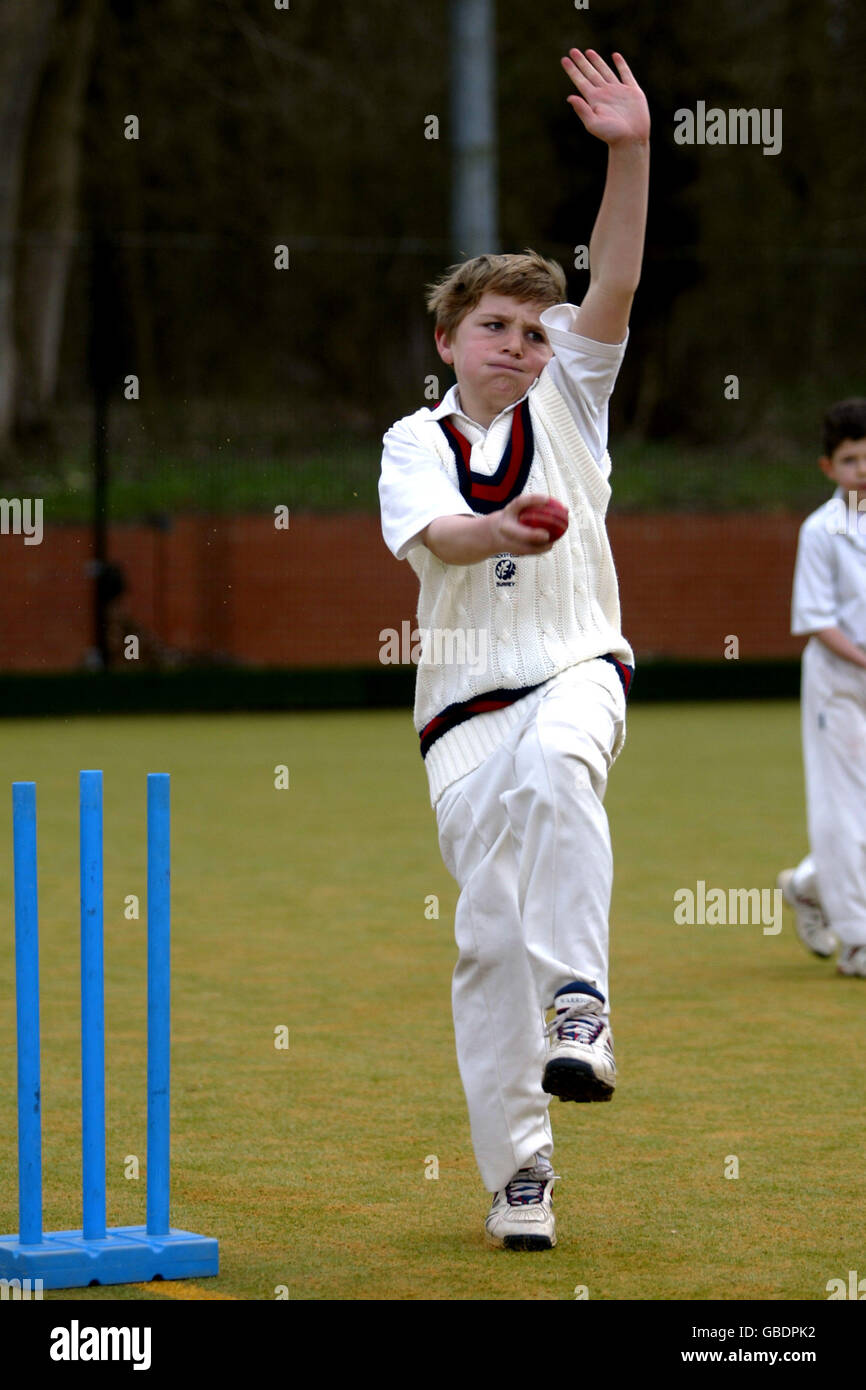 Cricket - Surrey County Cricket Club - Grundkurs in der City of London Freemen Schule Stockfoto