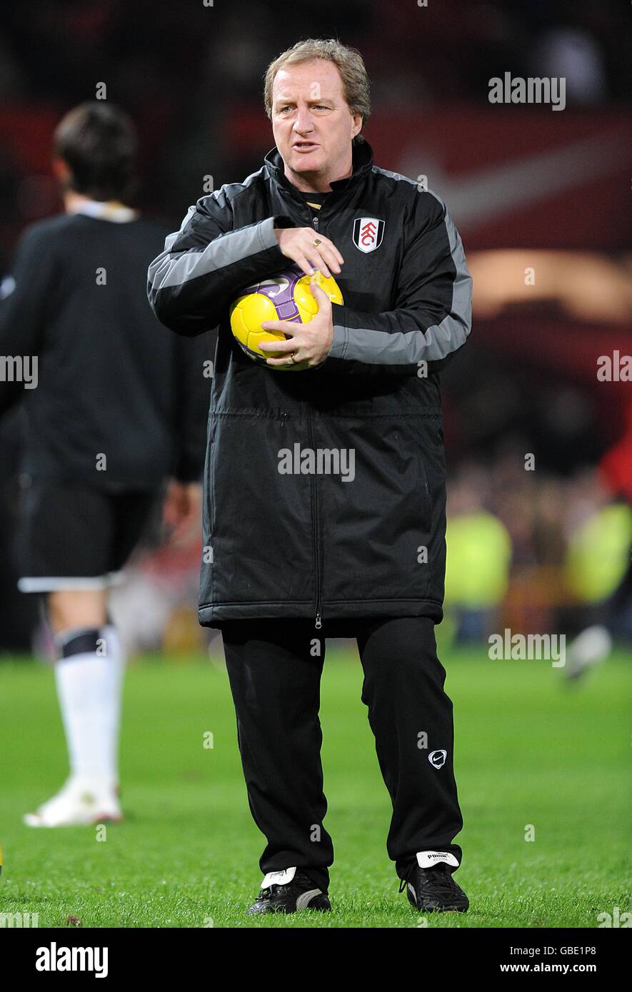 Fußball - Barclays Premier League - Manchester United gegen Fulham - Old Trafford. Ray Lewington, Fulham First Team Coach Stockfoto